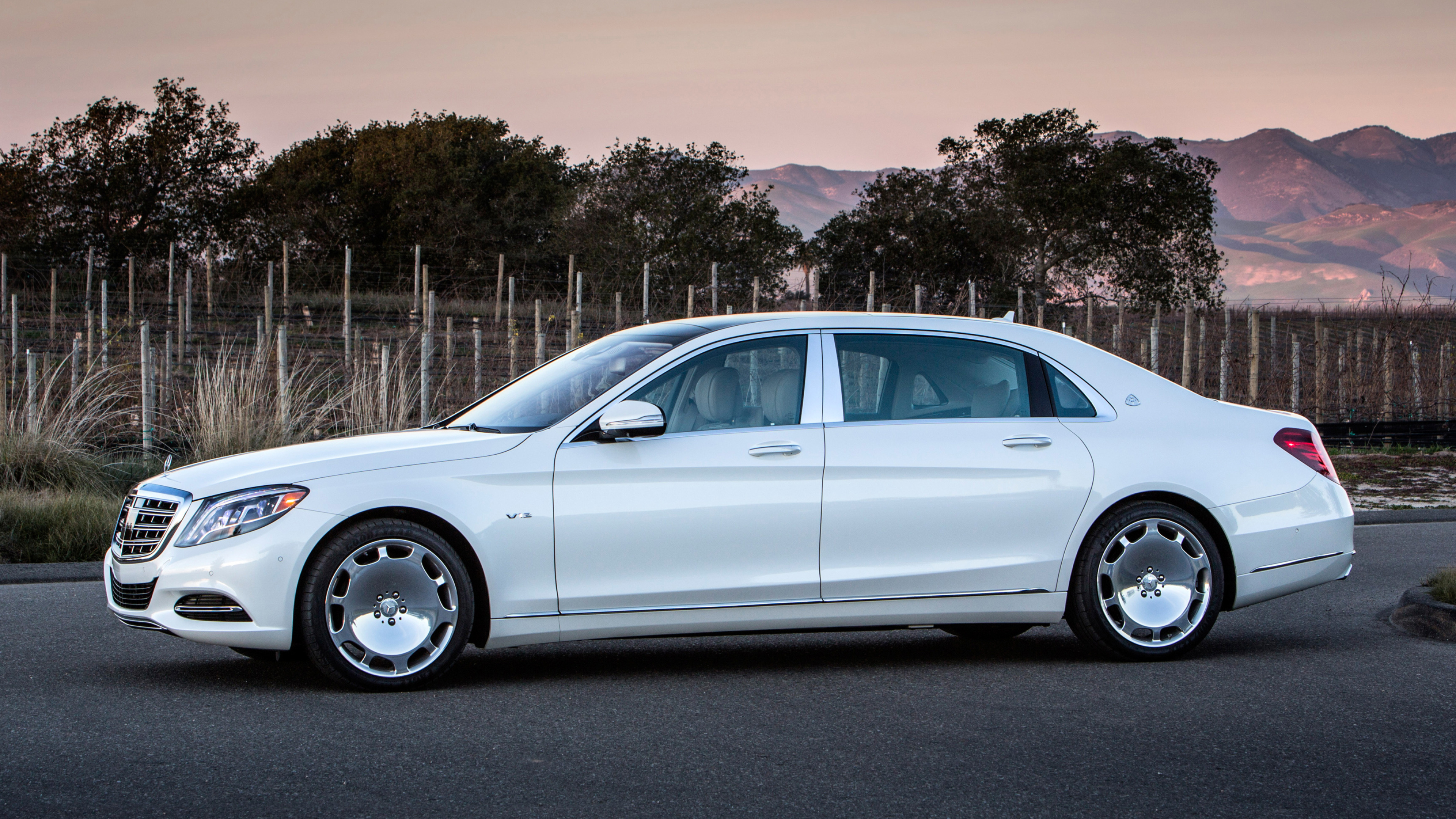 Mercedes-Benz Maybach S600, Luxury cars, Desktop wallpapers, 3840x2160 4K Desktop