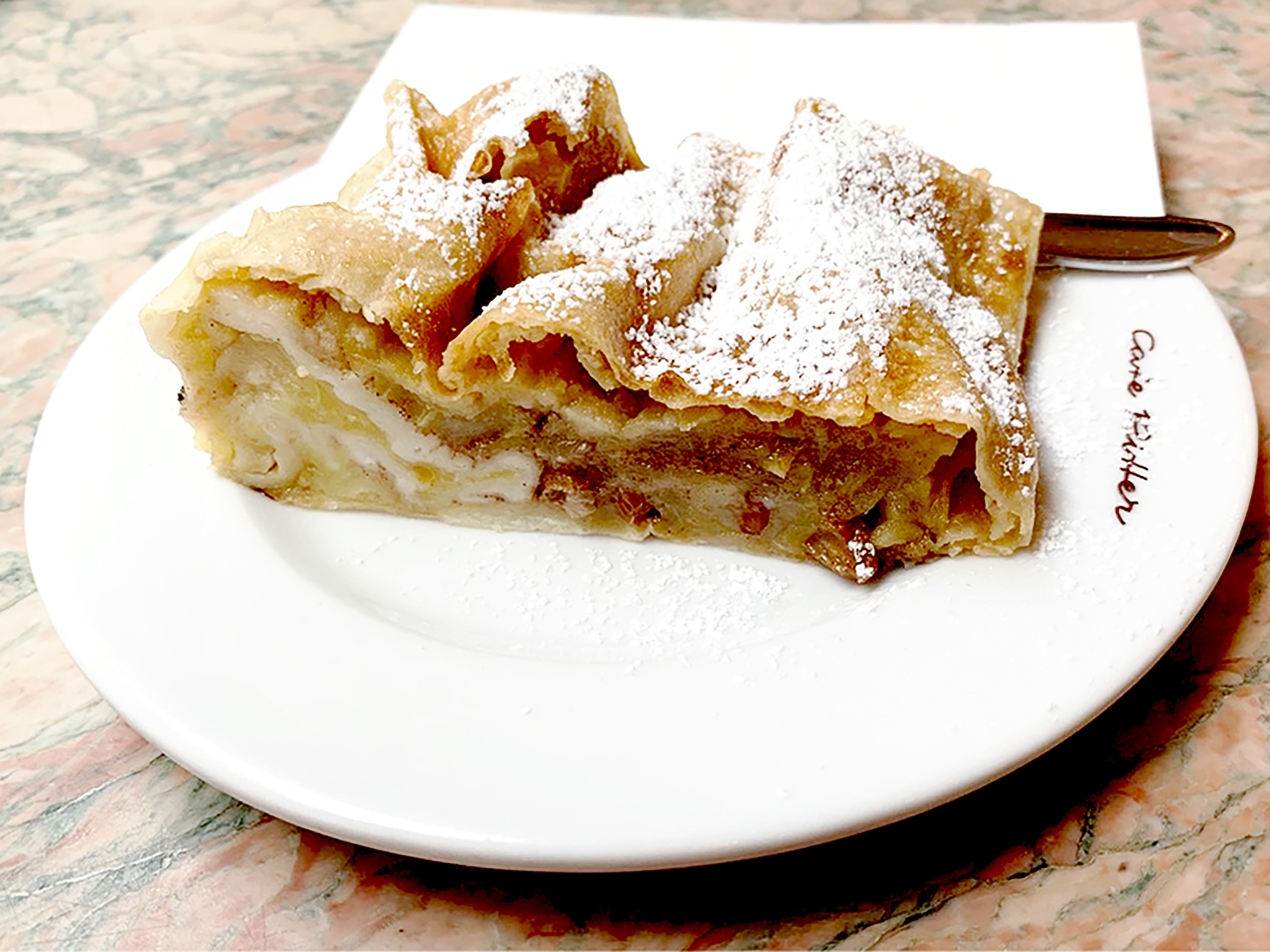 Strudel Food, Apple Strudel, Trail Hiking Route, 2050x1540 HD Desktop