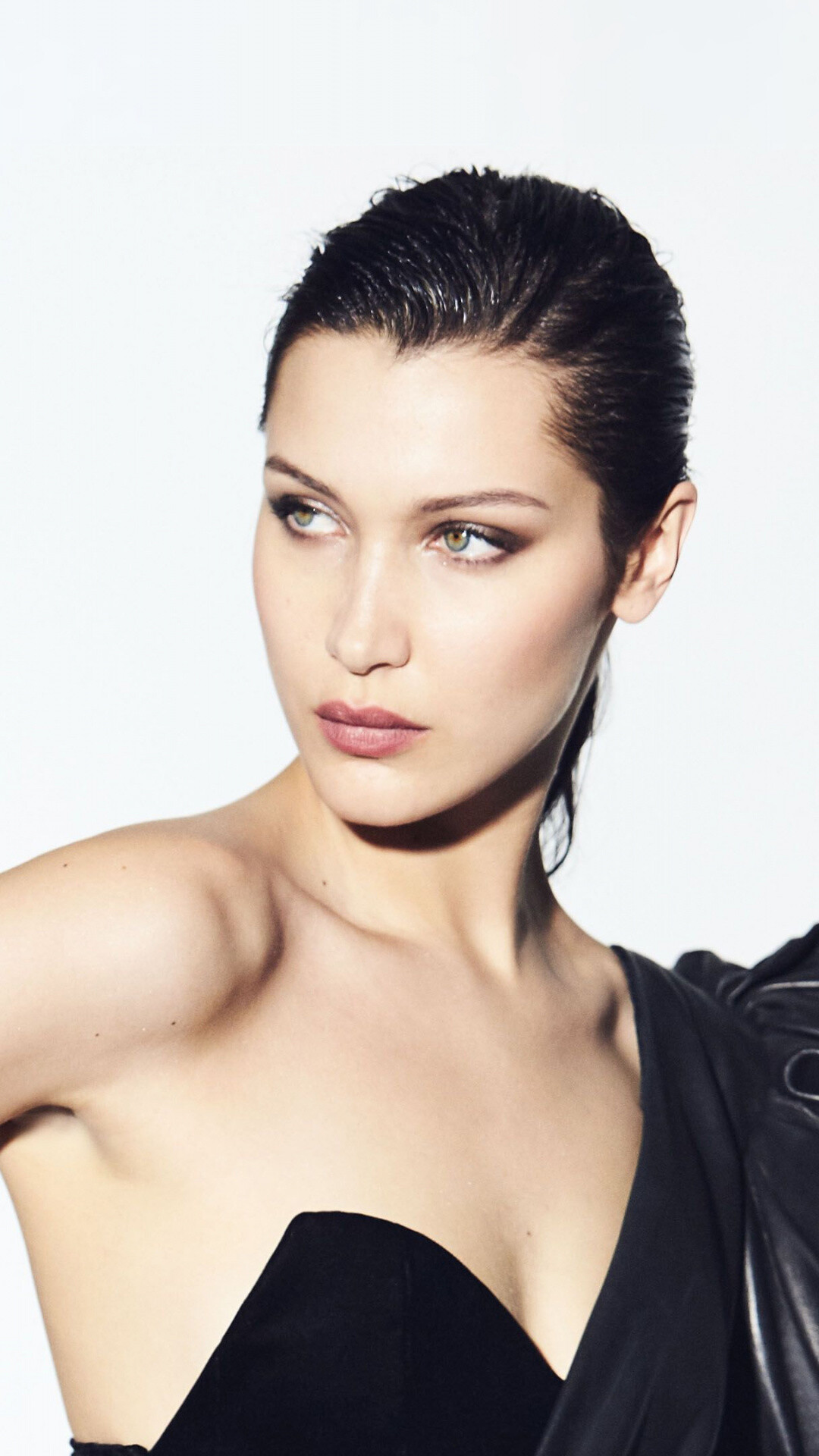Bella Hadid, Green eyes, Supermodel beauty, Smartphone wallpaper, 1080x1920 Full HD Phone