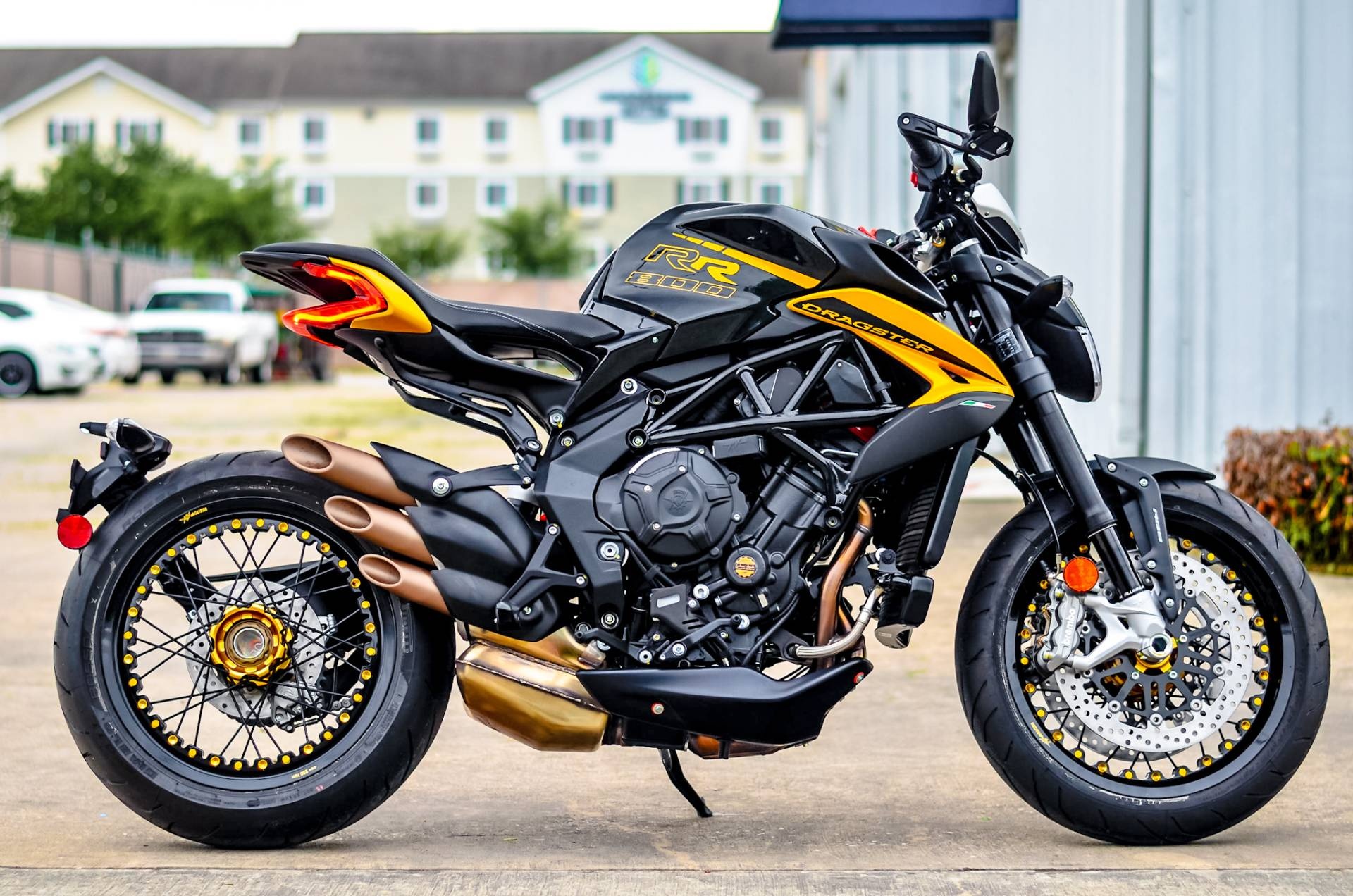 MV Agusta Dragster, 2021 model, Grigio Nero Giallo, Motorcycles in Houston, 1920x1280 HD Desktop