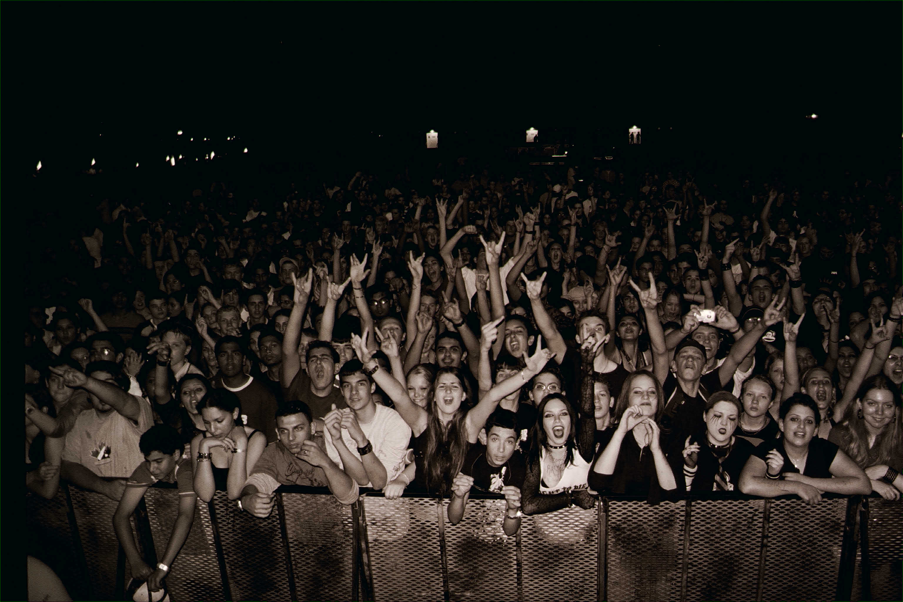 Crowd, Concert Wallpaper, 3080x2050 HD Desktop