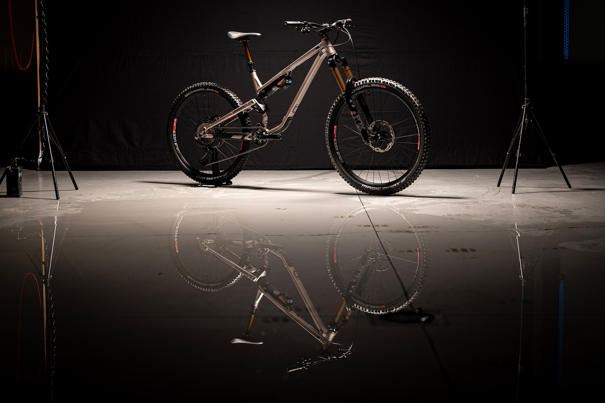 Commencal, Online Retailer, Quality Bikes, Mountain Biking, 2000x1340 HD Desktop