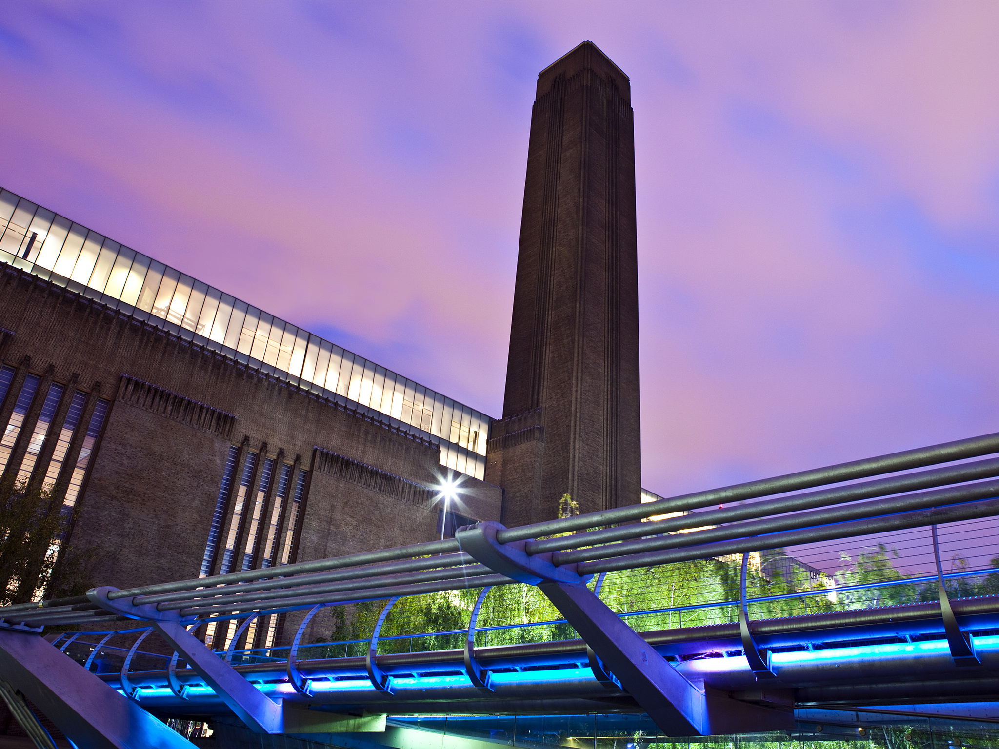 Tate Modern, Vaccination centre, Friday, COVID-19, 2050x1540 HD Desktop