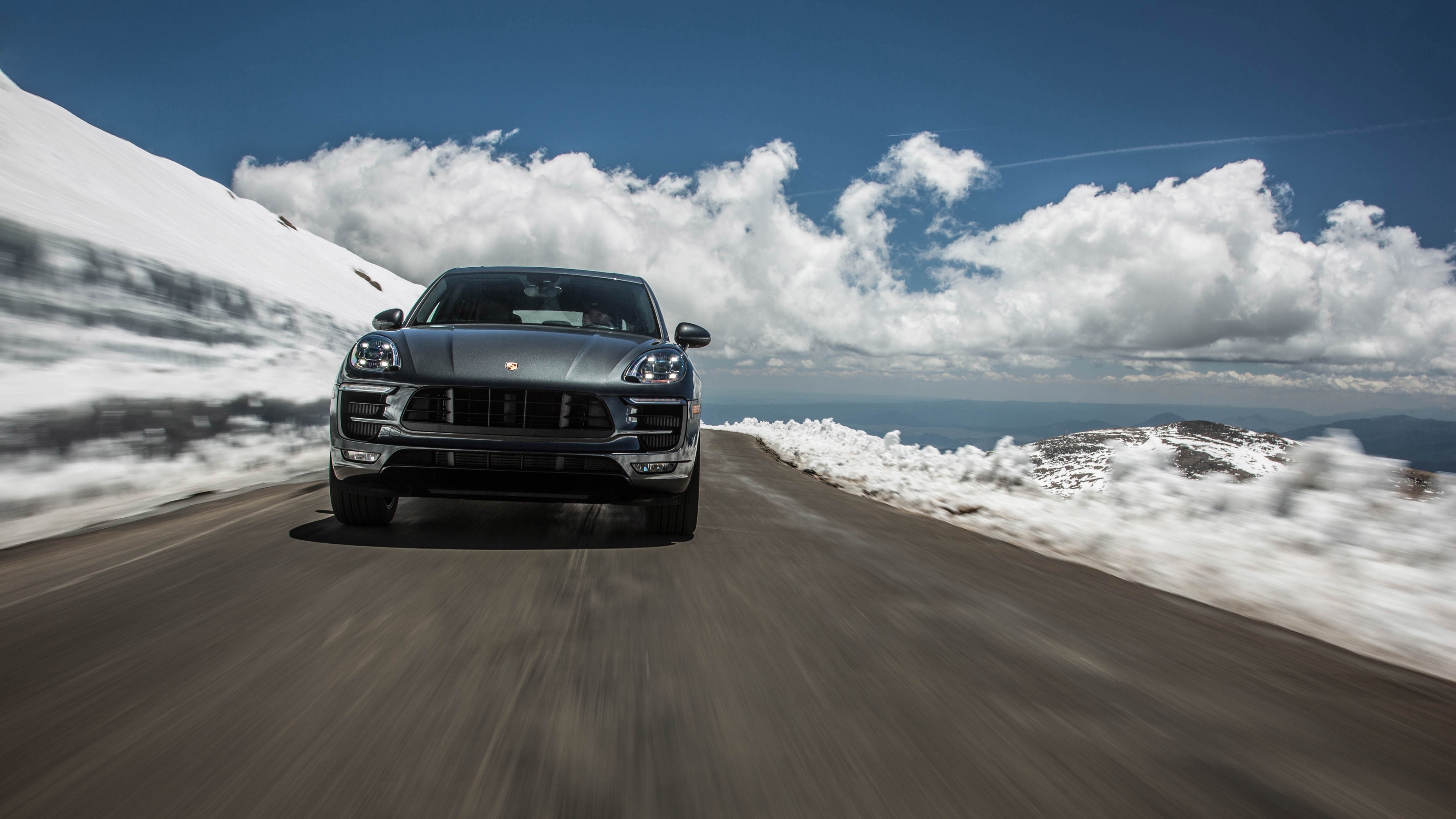 Porsche Macan GTS, Sport Cars, Clouds, 3840x2160 4K Desktop