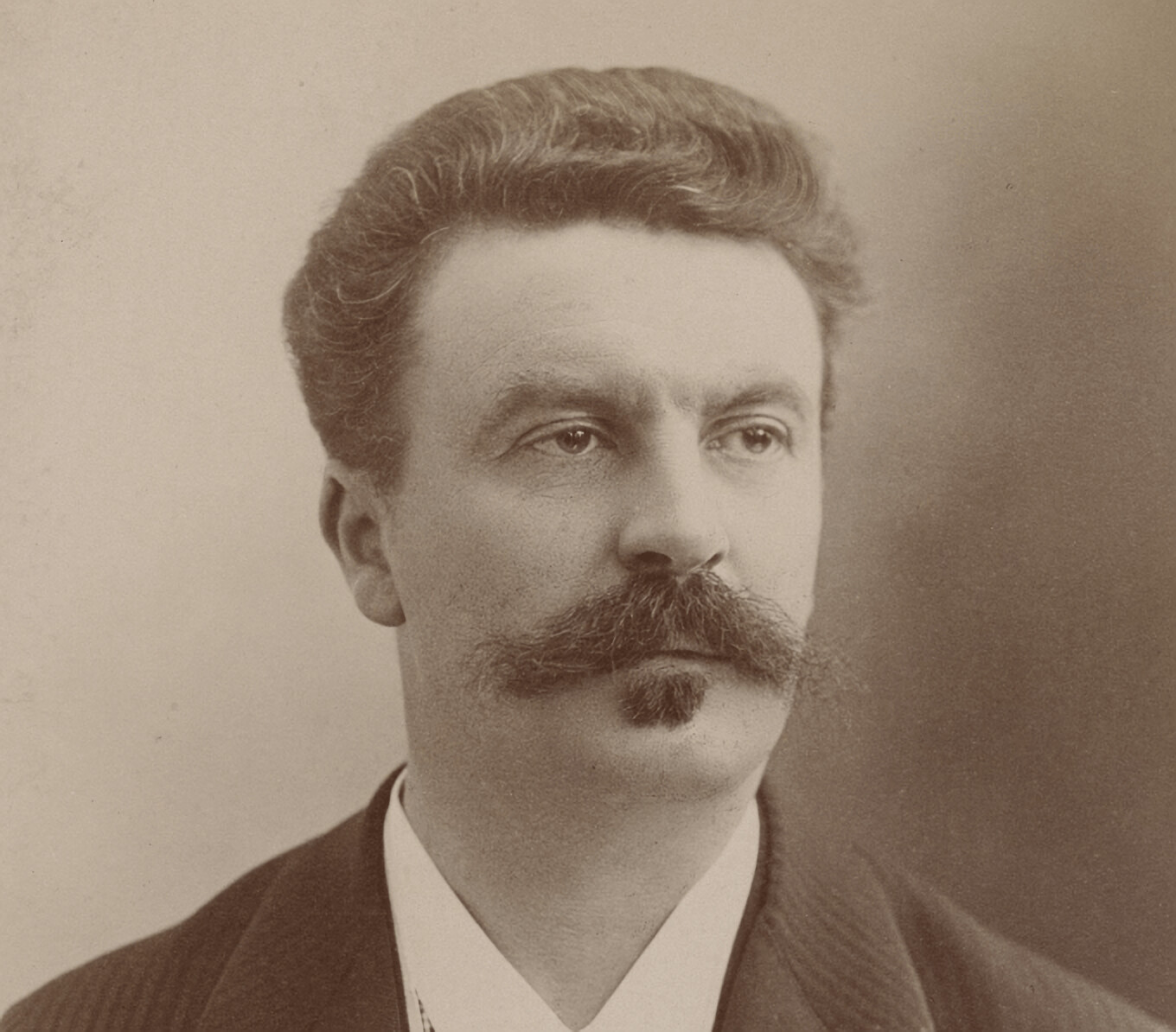 Guy de Maupassant, Classic Literature, Iconic Tales, Provocative Themes, 1360x1200 HD Desktop