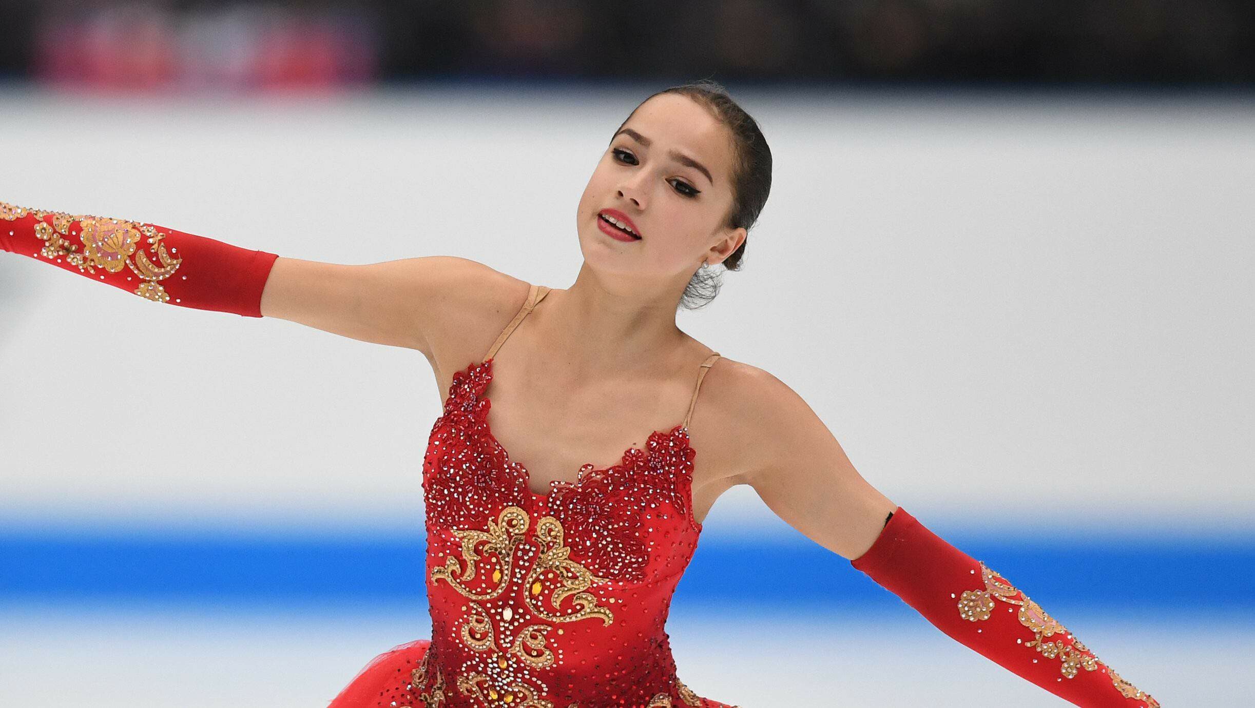 Alina Zagitova, Hot pictures, Alina Kabaeva, Sensational beauty, 2450x1380 HD Desktop
