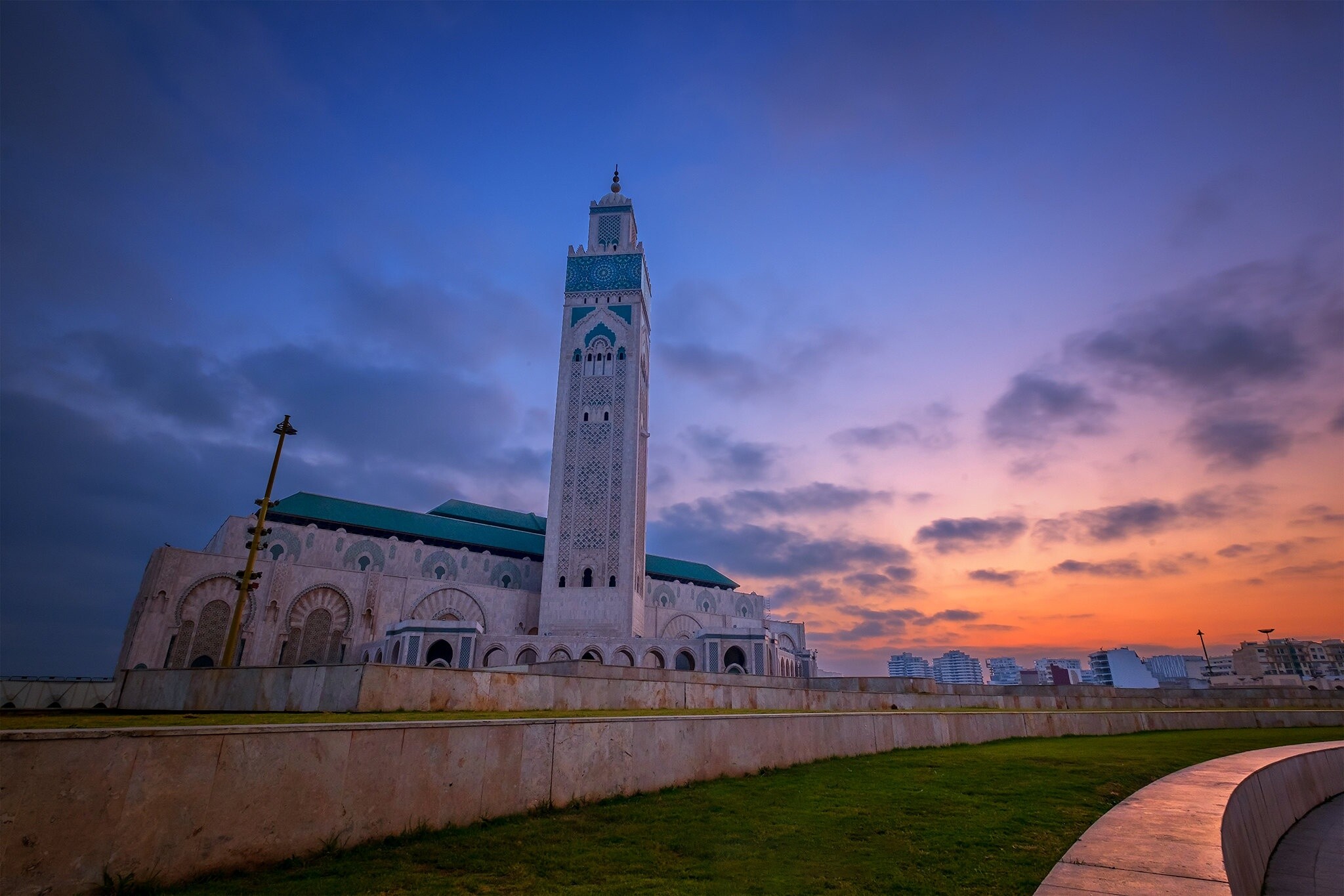 Morocco, Casablanca pride, Hassan II Mosque, HD imagery, 2050x1370 HD Desktop