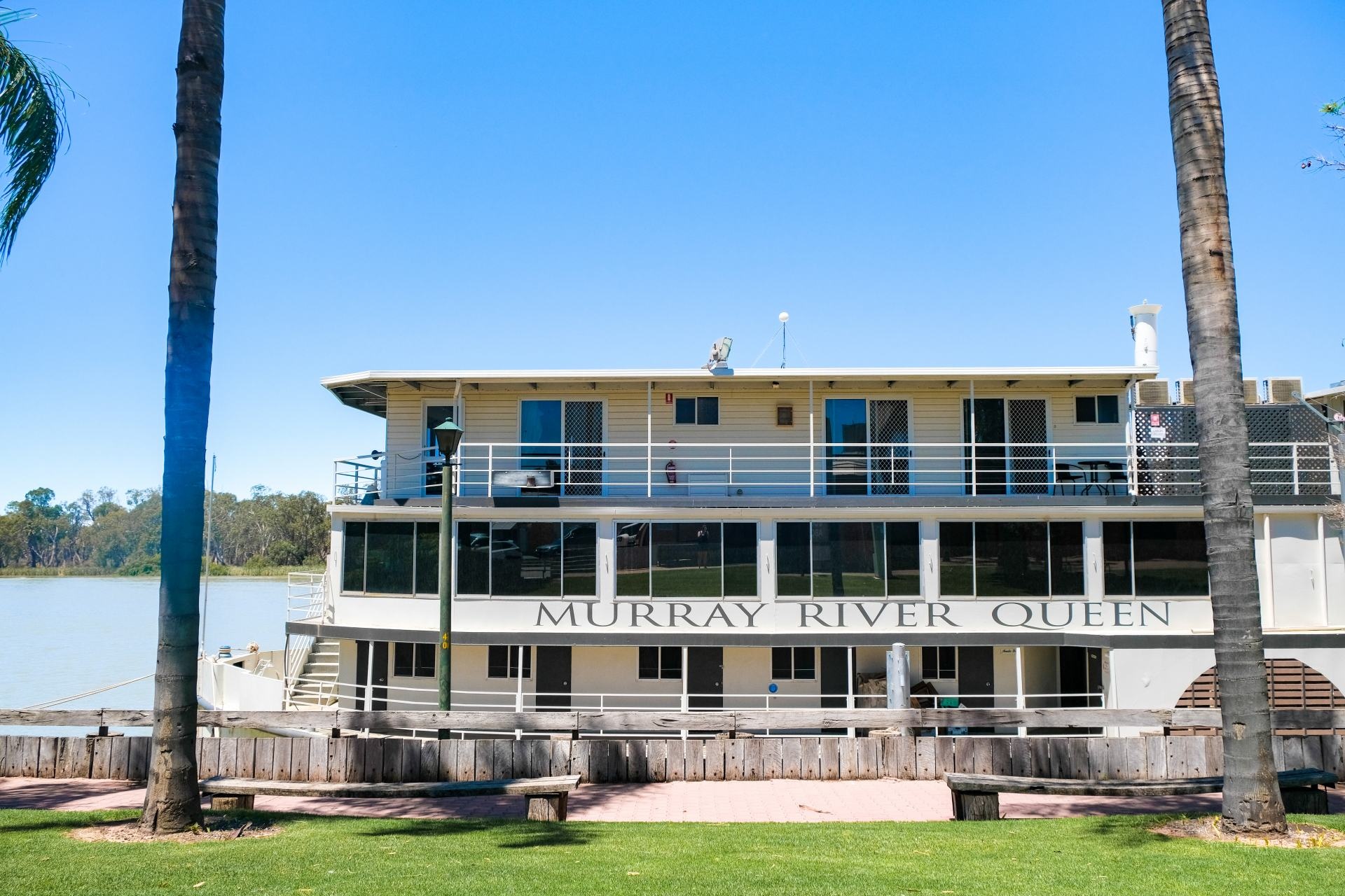 Murray River, Renmark activities, Murray River way, 1920x1280 HD Desktop