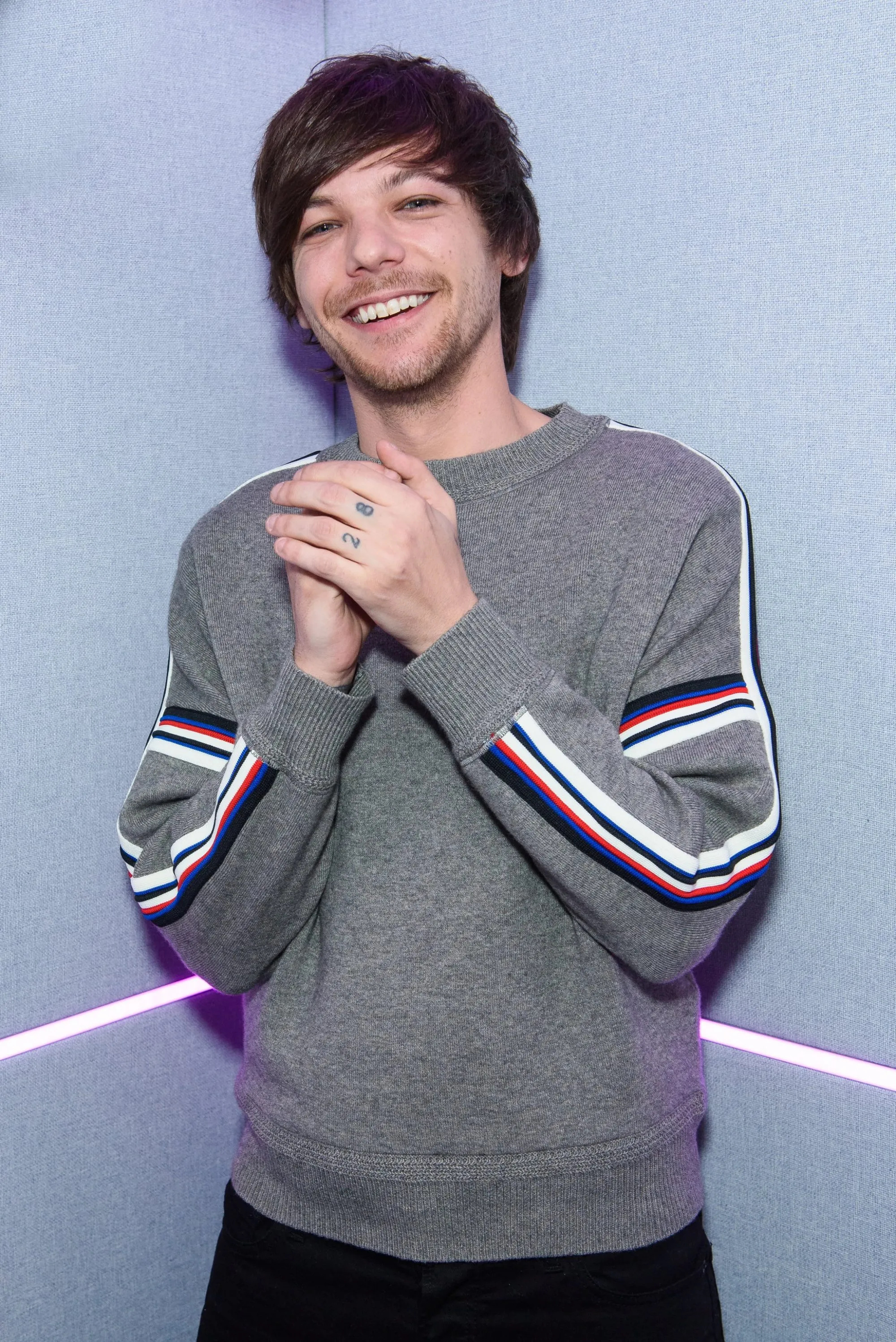 Kiss FM Studio 2019, Louis Tomlinson Wallpaper, 2000x3000 HD Phone