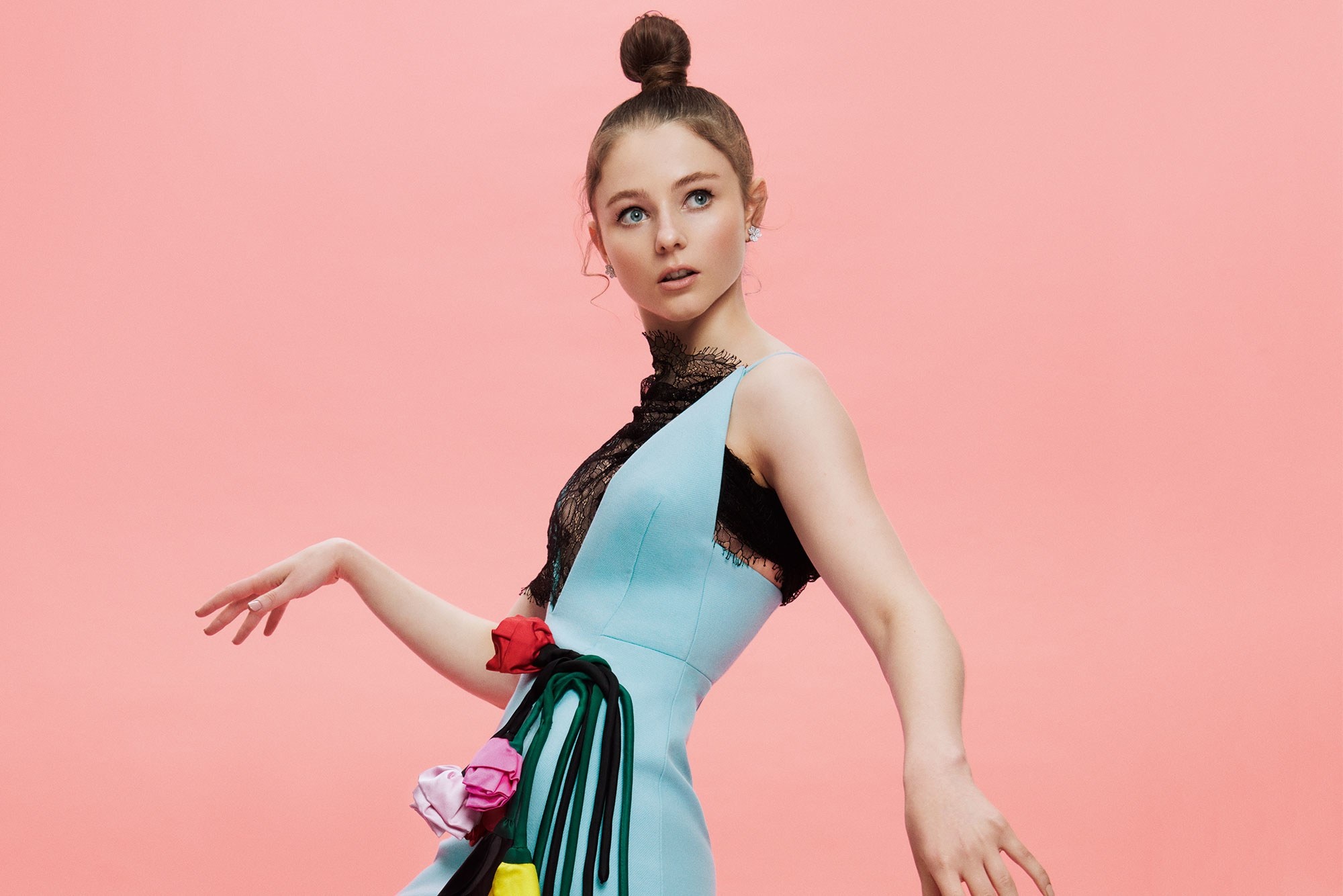 Thomasin McKenzie celebrities, 4K wallpapers, Images, Movies, 2000x1340 HD Desktop
