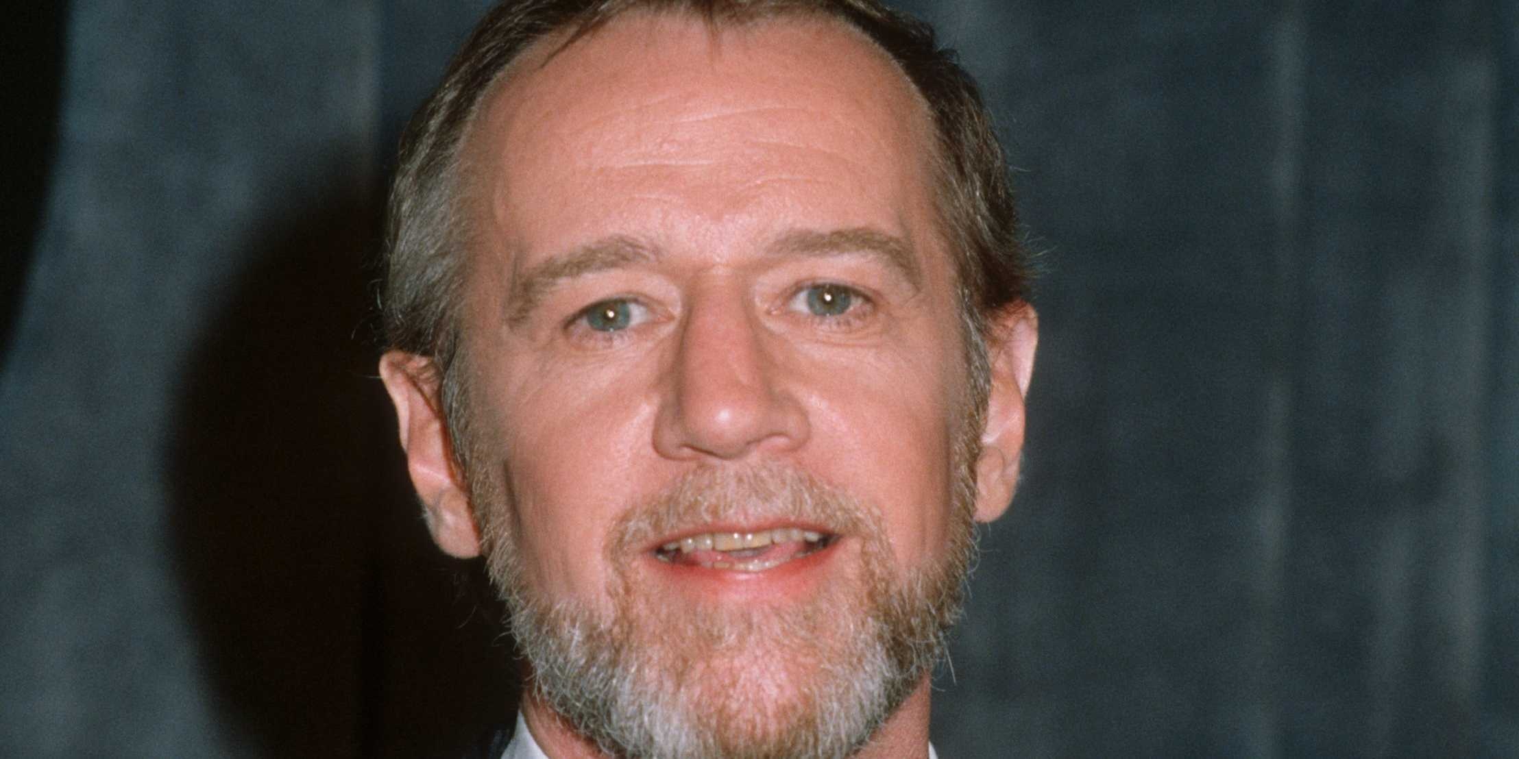 George Carlin, Comedy genius, Memorable performances, Unfiltered humor, 2220x1110 Dual Screen Desktop