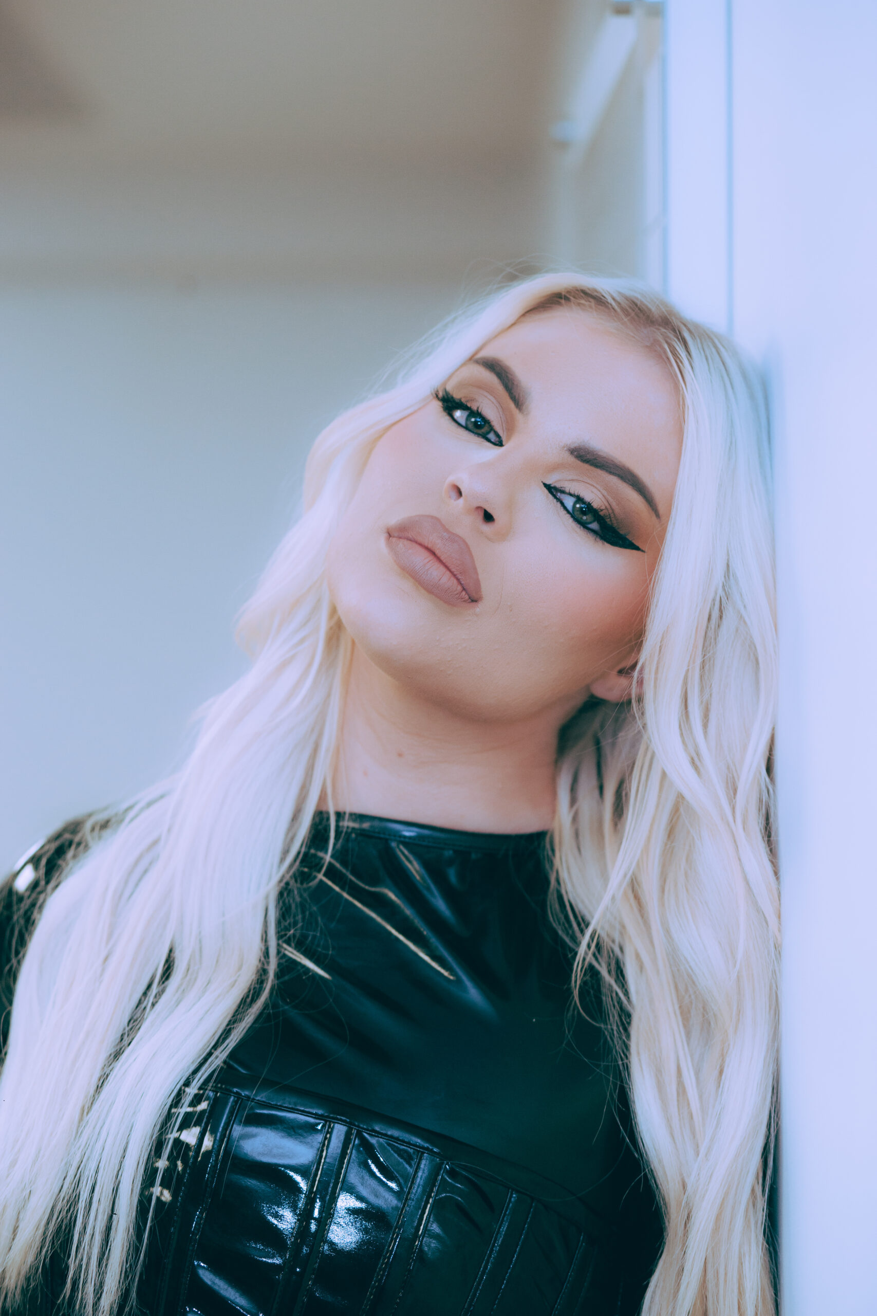 Luisa Sonza, Sony Music Brasil, Lumi Pop, 1710x2560 HD Phone