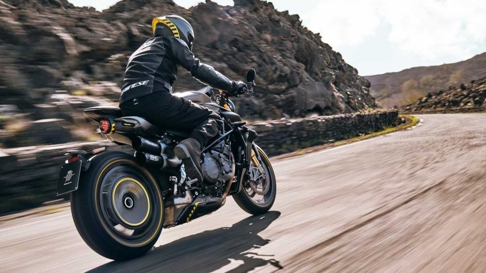 MV Agusta Rush 1000, Powers back, Limited run, Visordown magazine, 1920x1080 Full HD Desktop