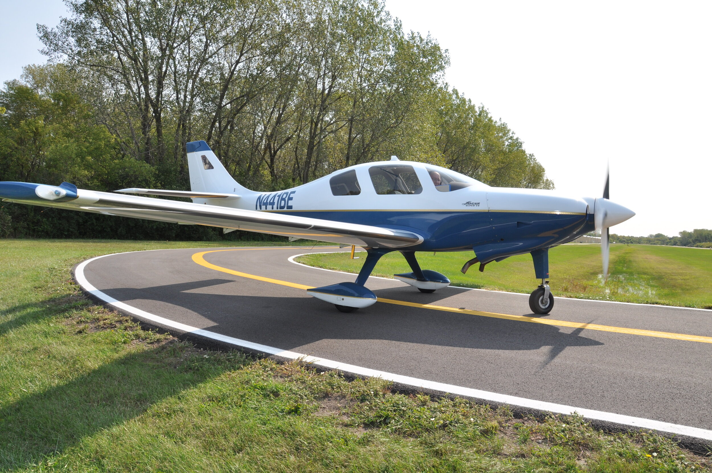 Lancair IV, Exceptional performance, Unparalleled speed, Aerodynamic beauty, 2500x1660 HD Desktop