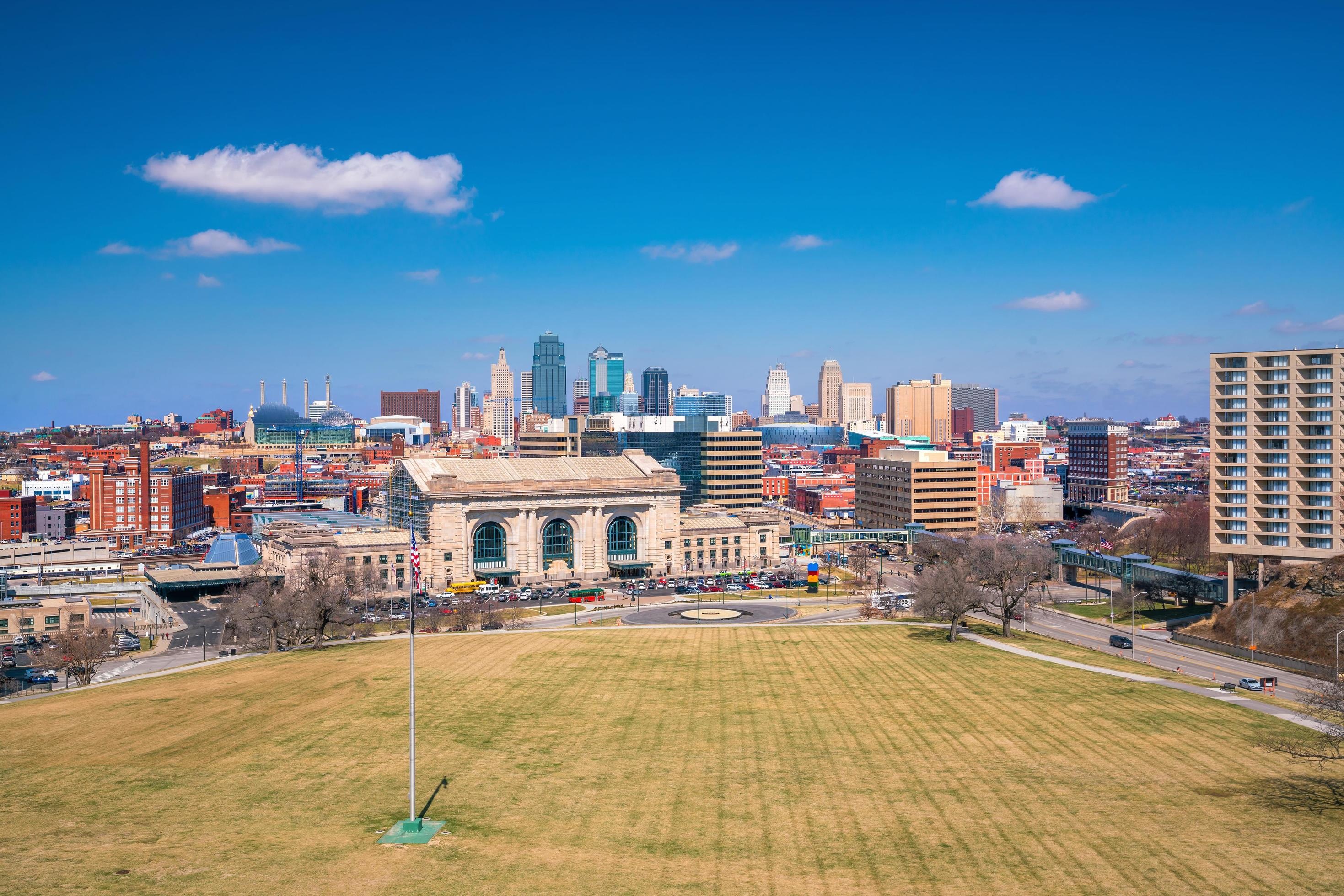 Kansas City Skyline, Missouri skyline, Cityscape vector, Midwest city view, 2940x1960 HD Desktop