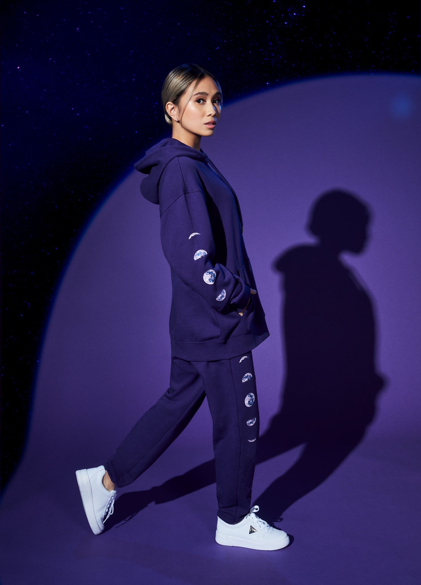 Niki, Singer, Holy trinity, Moon child, 1480x2050 HD Phone