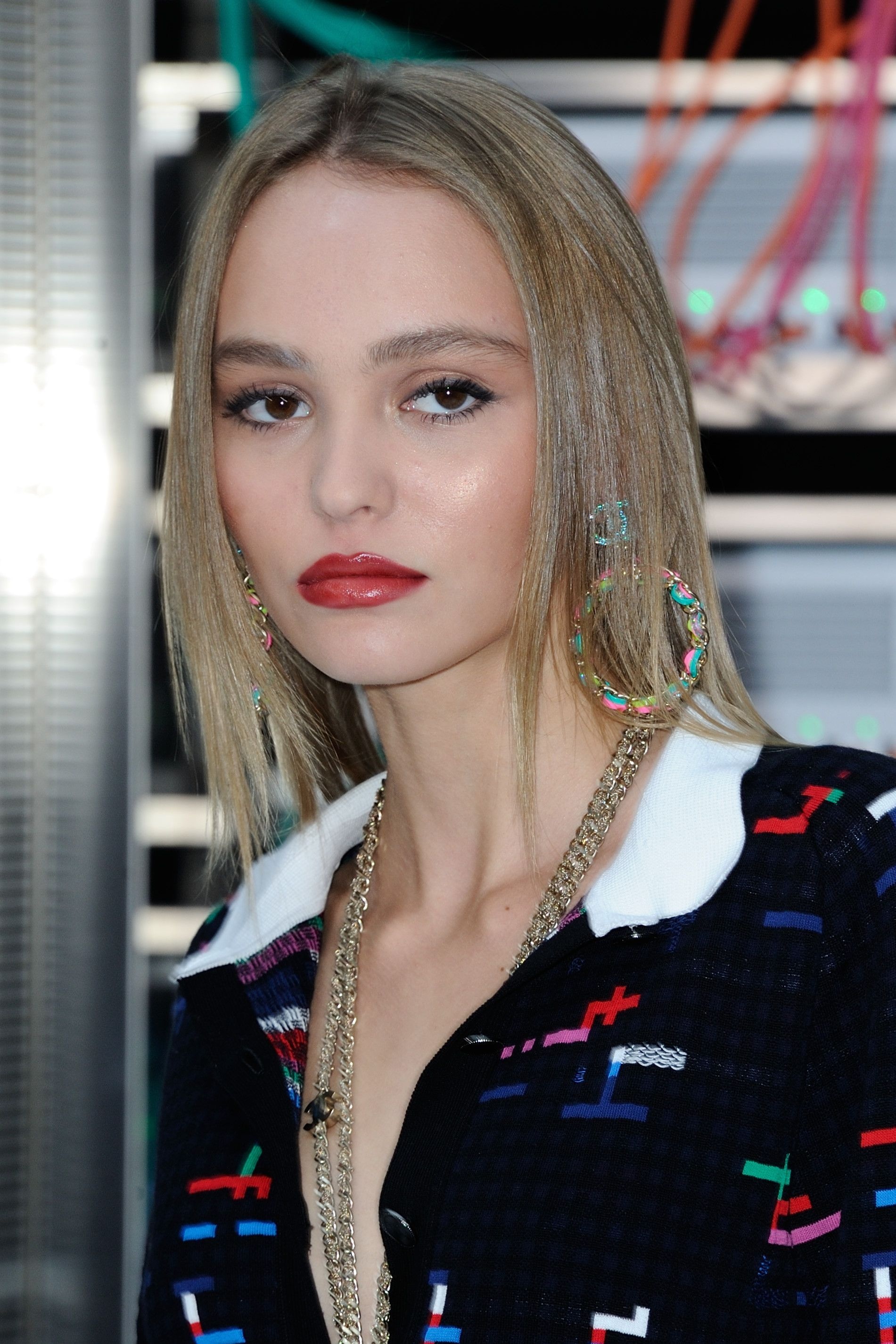 Lily-Rose Depp, Lily-Rose Depp mistaken for Vanessa Paradis, Celebrity mix-up, 1910x2860 HD Phone