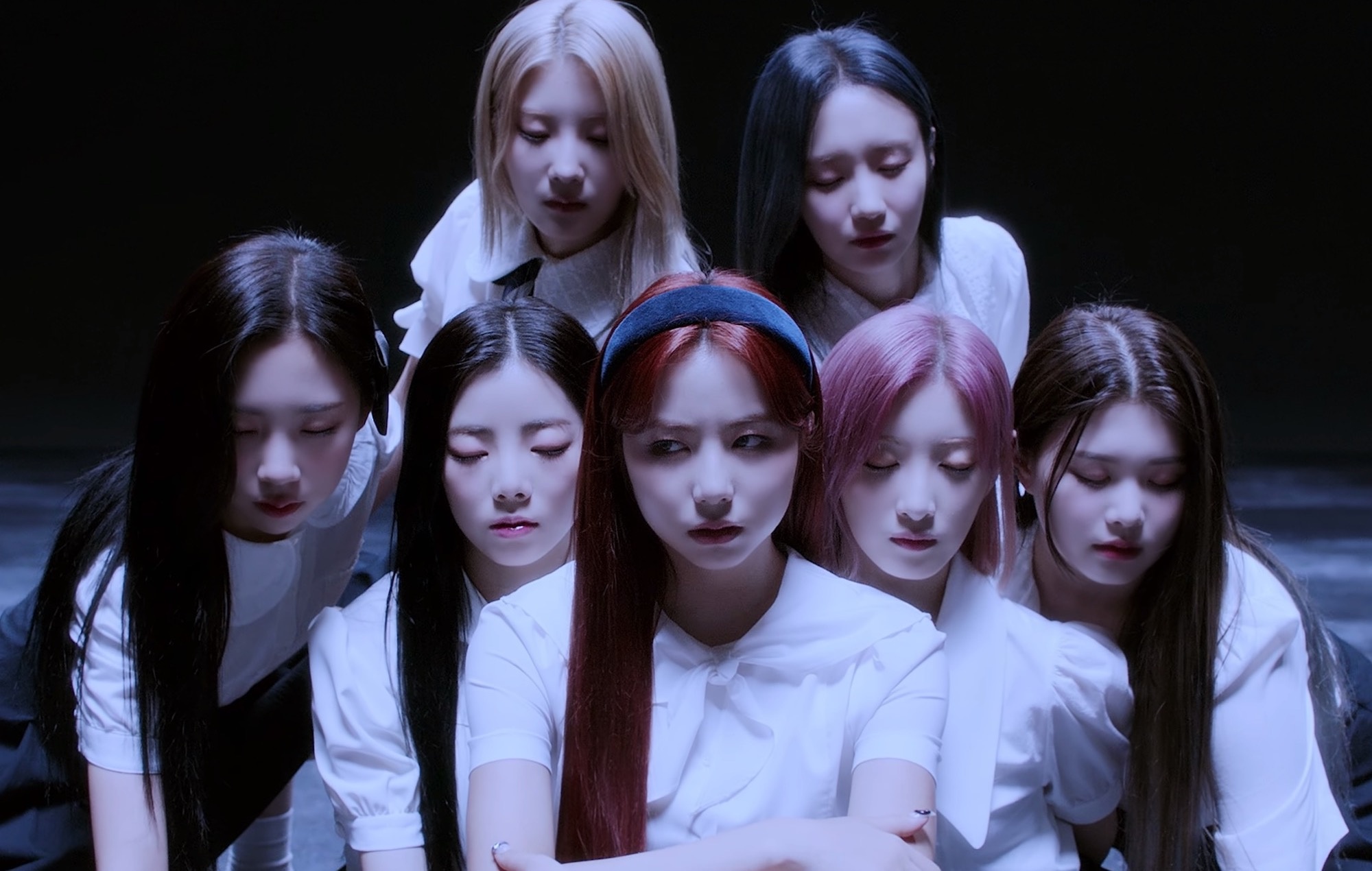 Purple Kiss music, Mesmerising performance clip, Intro bye bye bully, 2000x1270 HD Desktop