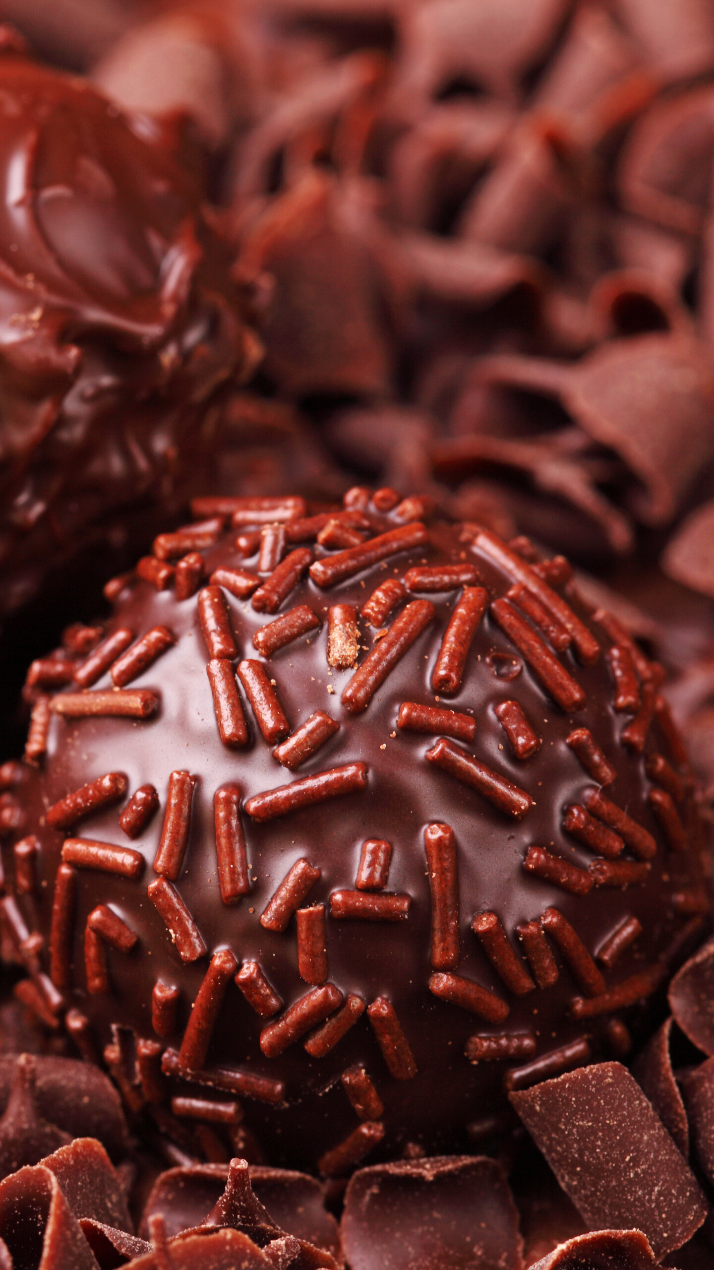Mouth-watering chocolate, Tempting food delight, Indulgent cocoa goodness, Rich and decadent, 1440x2560 HD Phone