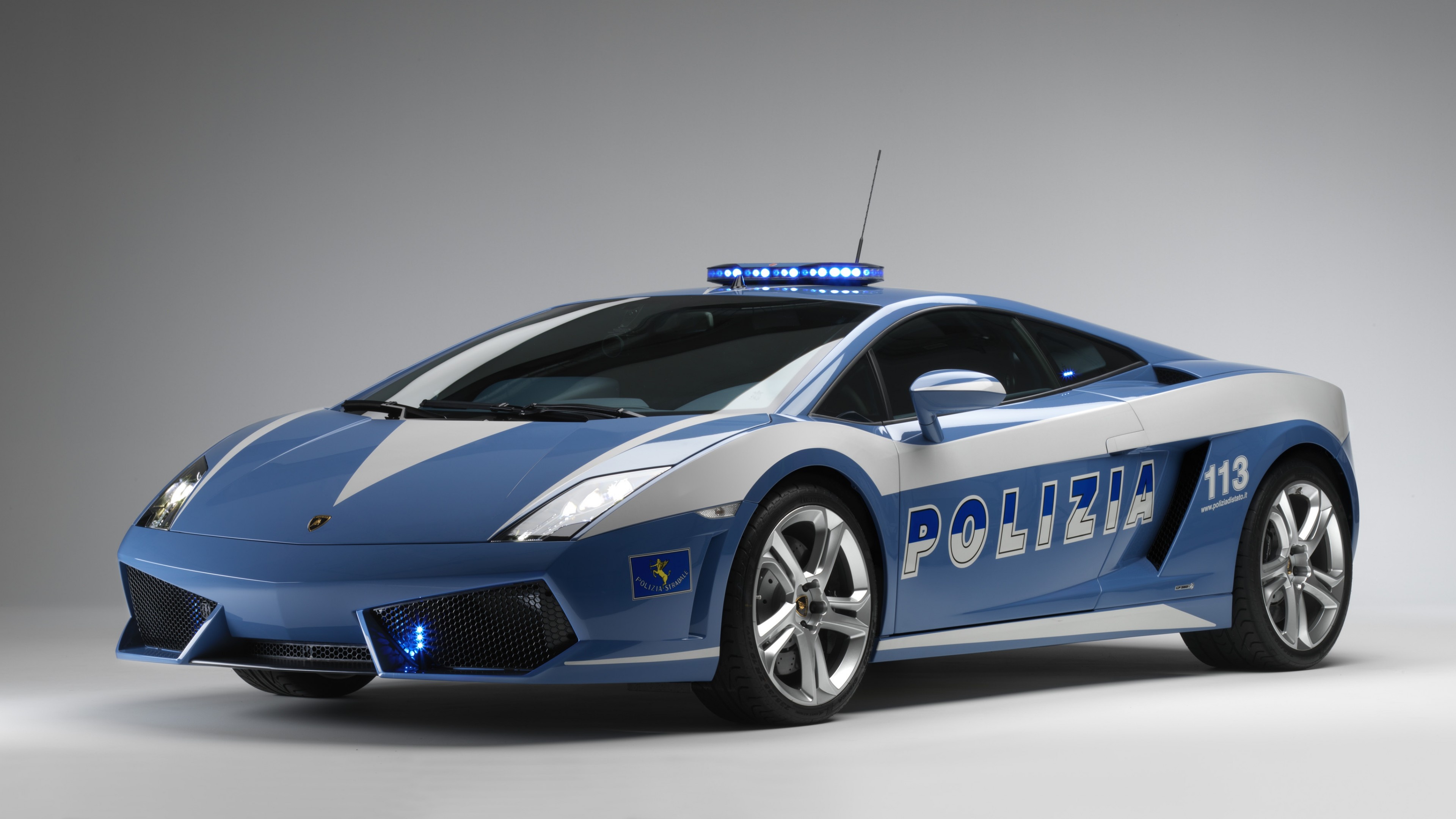 Lamborghini Gallardo LP560-4 Polizia, Italian Polizia di Stato livery, Blue emergency light bar, 4K Desktop wallpaper