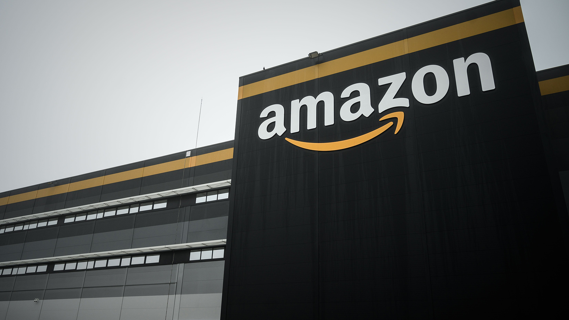 Amazon Luft offensive, Aktie im Sinkflug, 1920x1080 Full HD Desktop