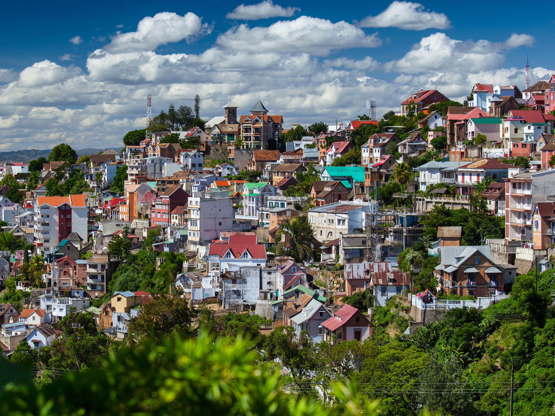 Antananarivo, Madagascar, 1920x1440 HD Desktop