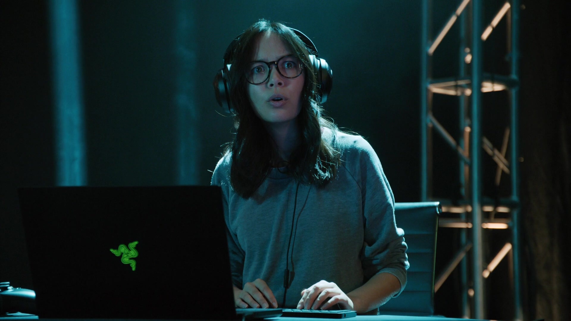 Mythic Quest: Raven's Banquet, Razer laptop computer, Charlotte Nicdao as Poppy, Episode 7, 1920x1080 Full HD Desktop