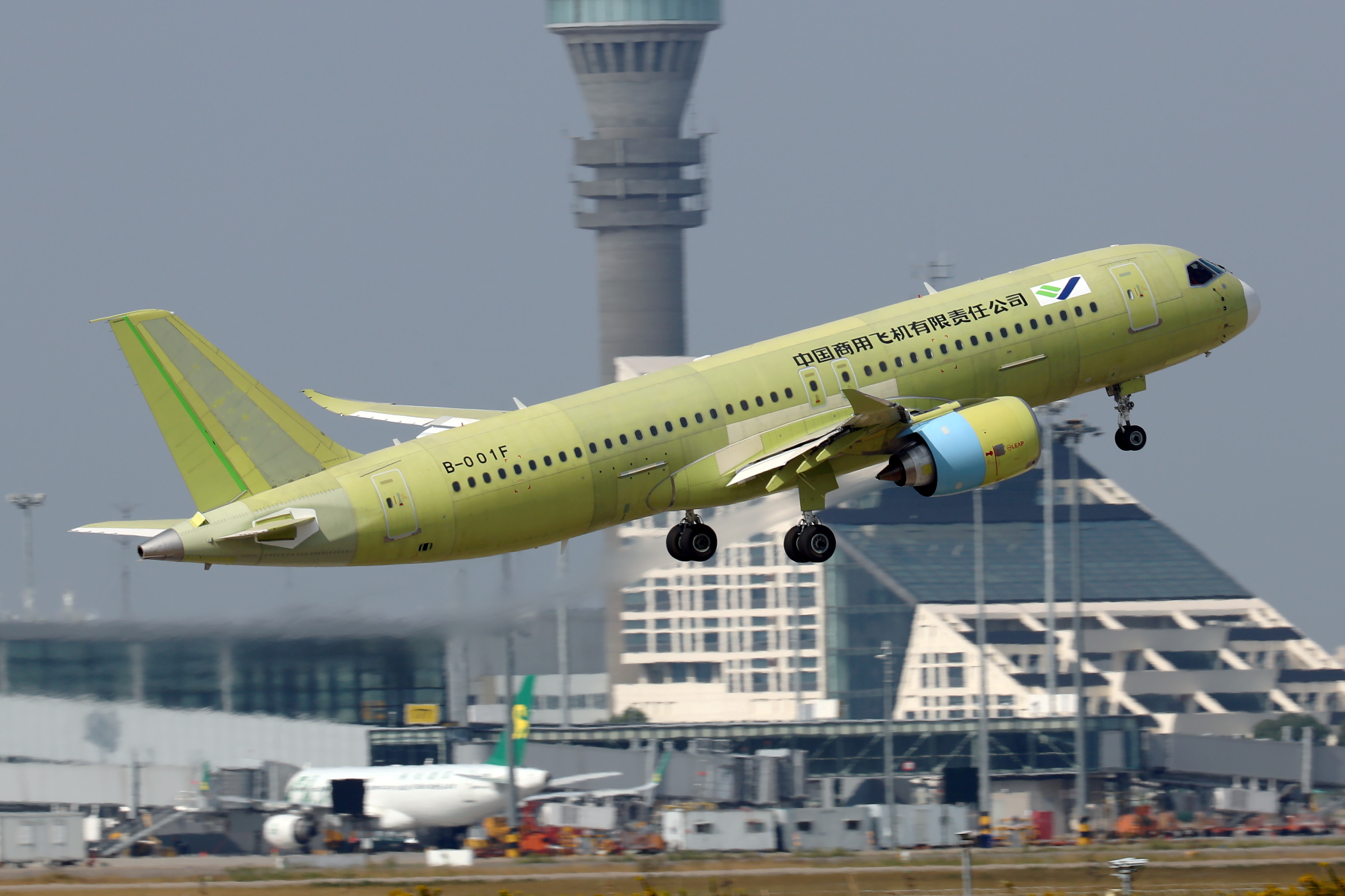 Certification progress, Competitive aviation market, Test planes, Meticulous tasks, 3000x2000 HD Desktop