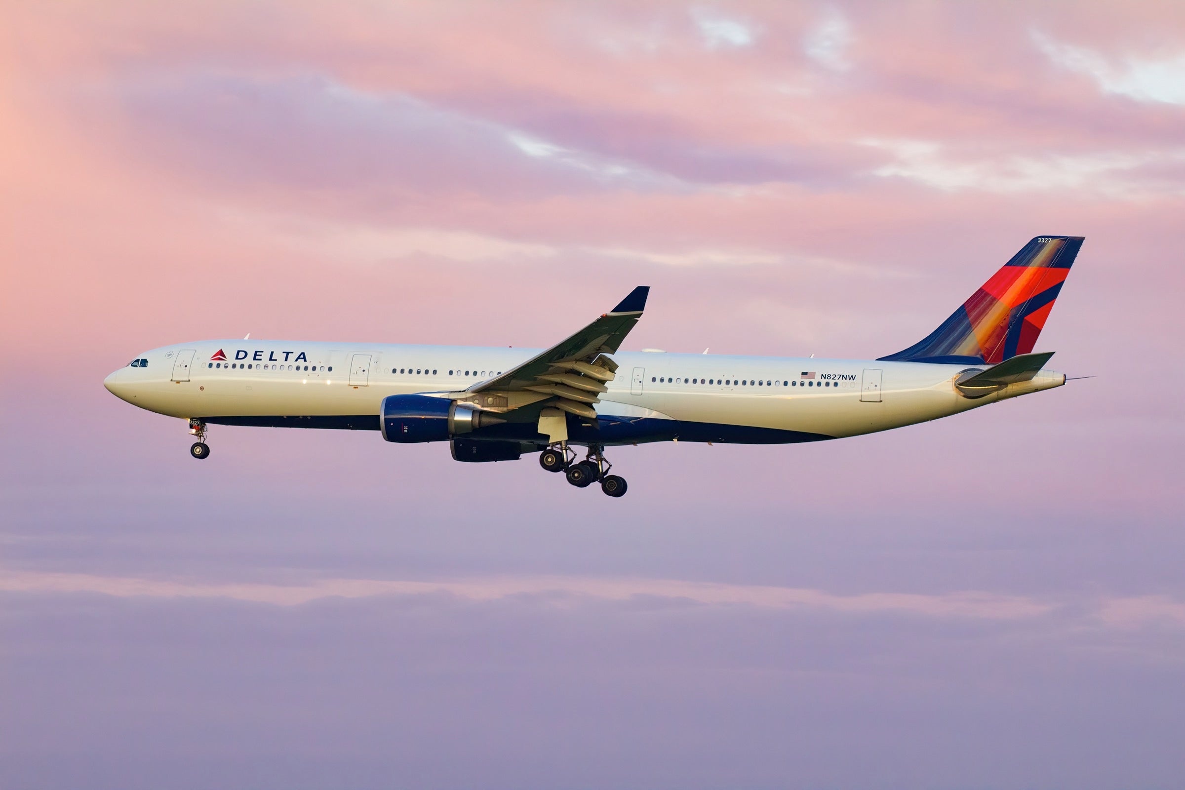 Delta Air Lines, Travels, Skymiles use, last-minute domestic awards, 2400x1600 HD Desktop