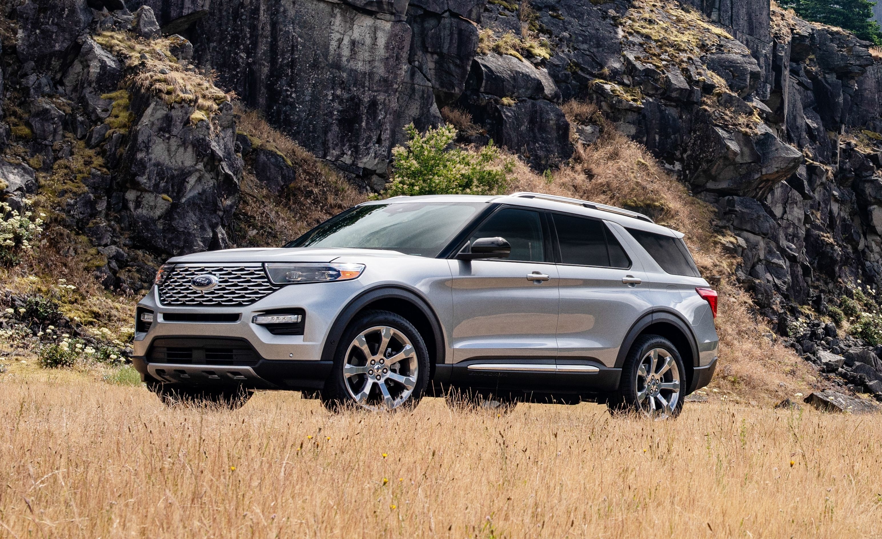 Explorer U625, Ford Explorer Wallpaper, 3090x1890 HD Desktop