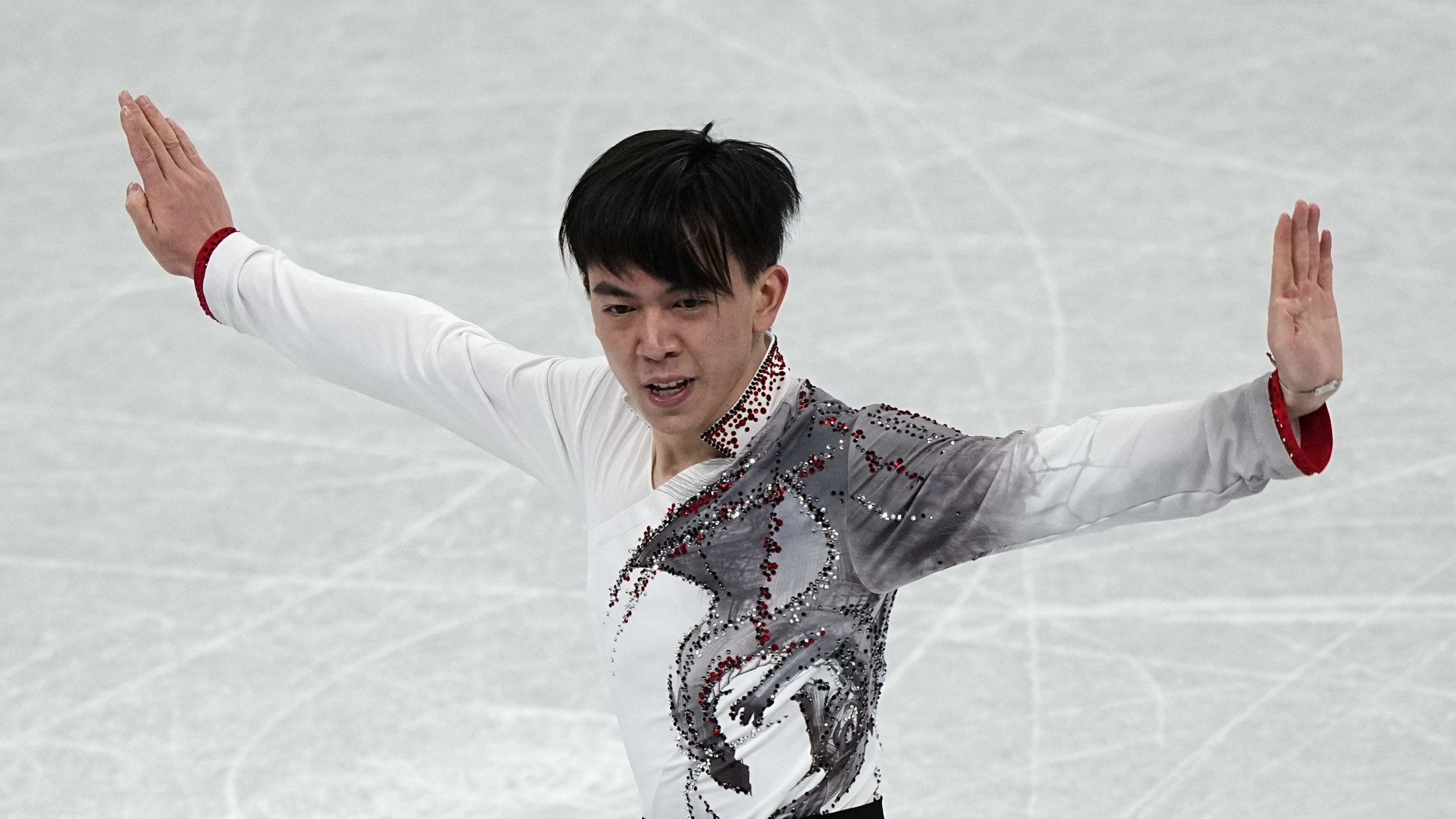 Vincent Zhou, Figure skating withdrawal, Nathan Chen's participation, The Boston Globe, 3840x2160 4K Desktop