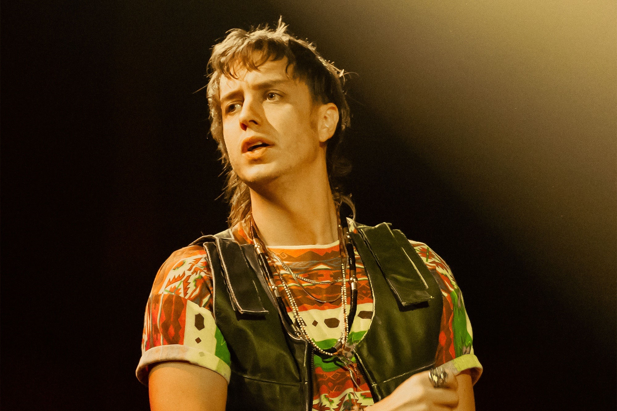 Julian Casablancas, Still out here, Vanity Fair interview, Enigmatic rockstar, 2000x1340 HD Desktop