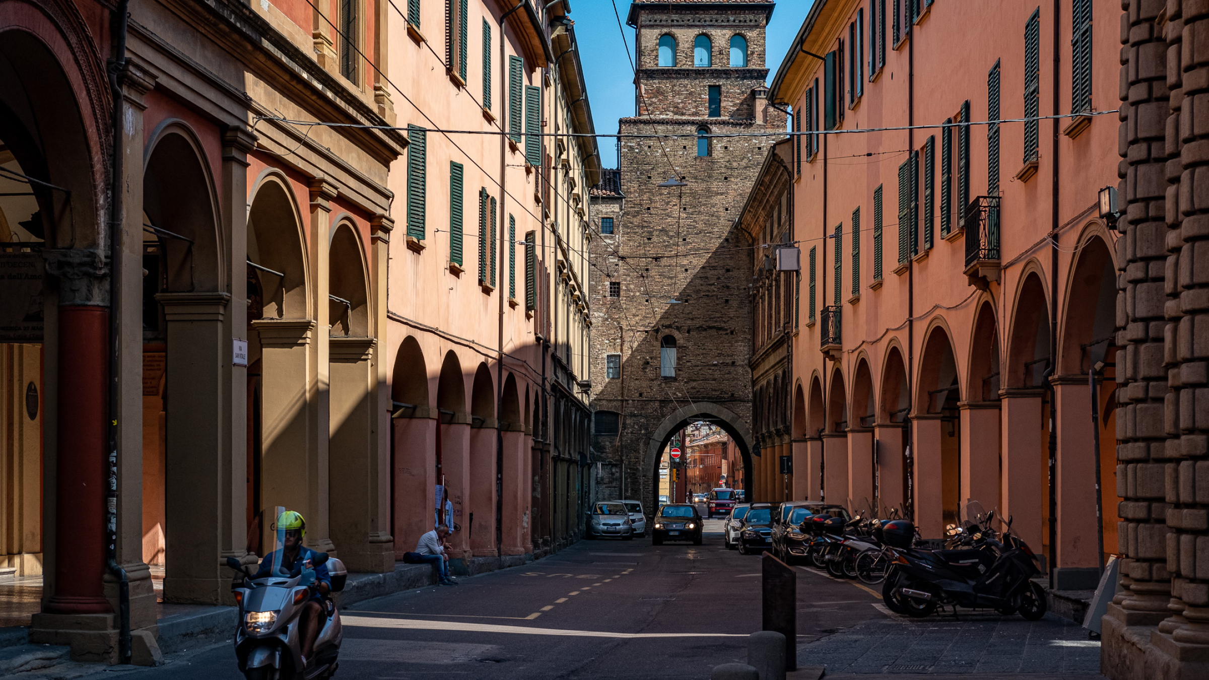 Emilia Romagna wallpaper, Stunning scenery, Italian region, Bologna travel, 2400x1350 HD Desktop