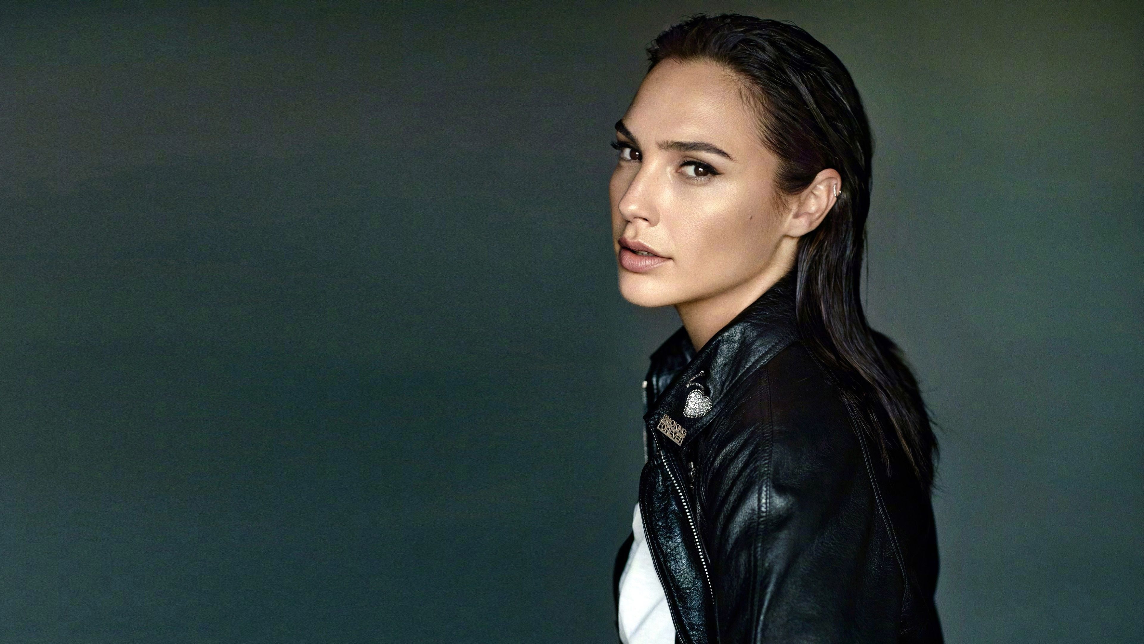 Grazia Magazine 2017, Gal Gadot Wallpaper, 3840x2160 4K Desktop