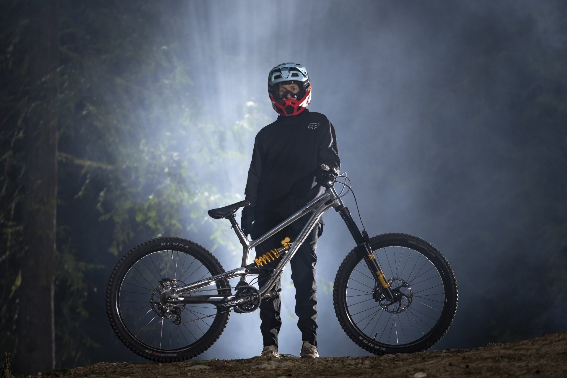 Commencal, Brett Rheender, Free Mountain Bike, Online Magazine, 1920x1280 HD Desktop