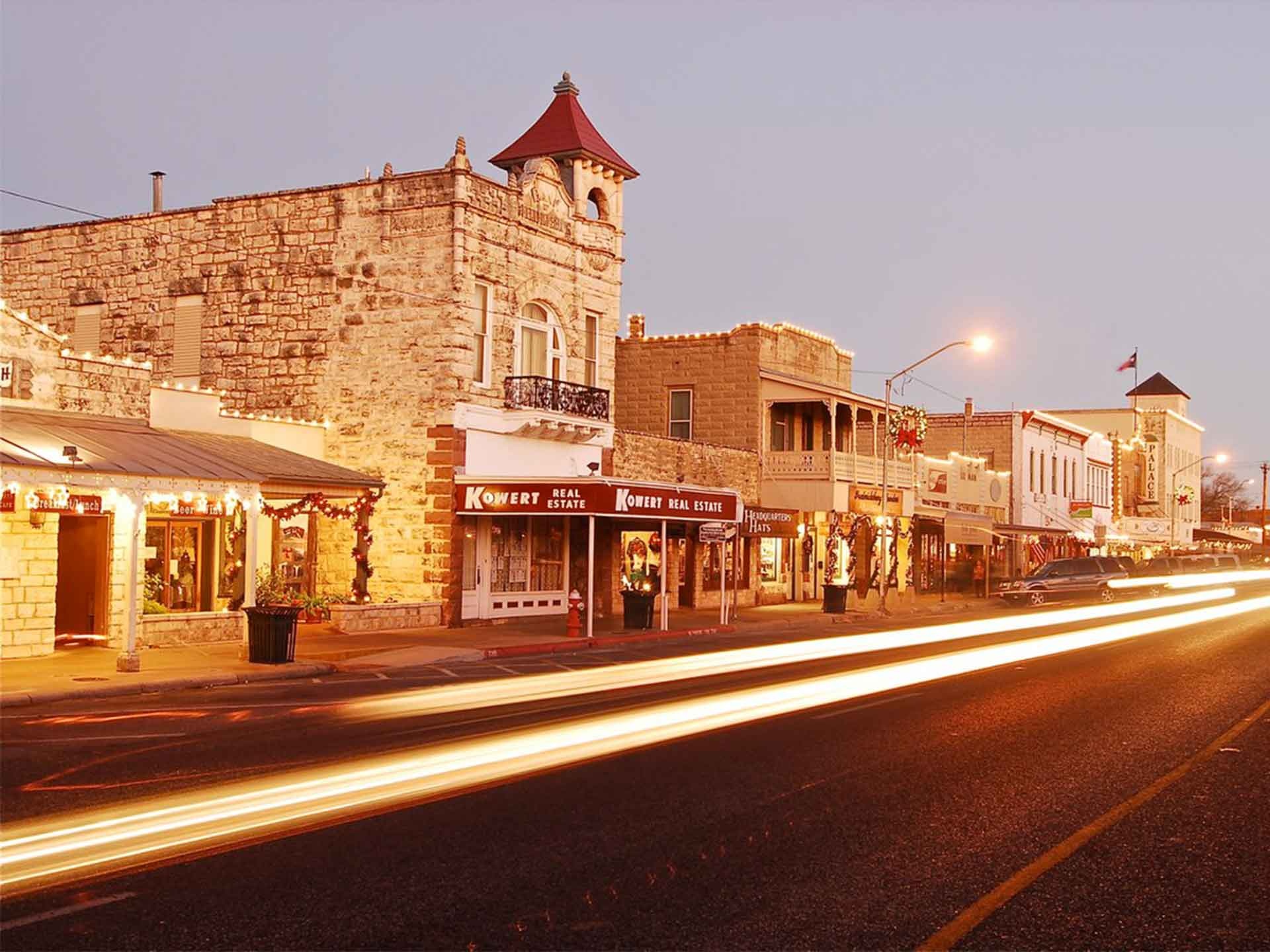 Downtown acreage, Ranches for sale, Texas lifestyle, Real estate investment, 1920x1440 HD Desktop