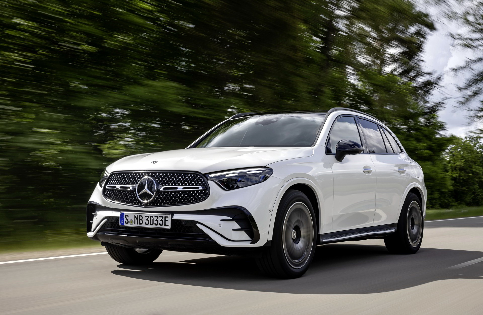 Mercedes-Benz GLC, Front three-quarter wallpapers, Motortread, 2023, 1920x1260 HD Desktop