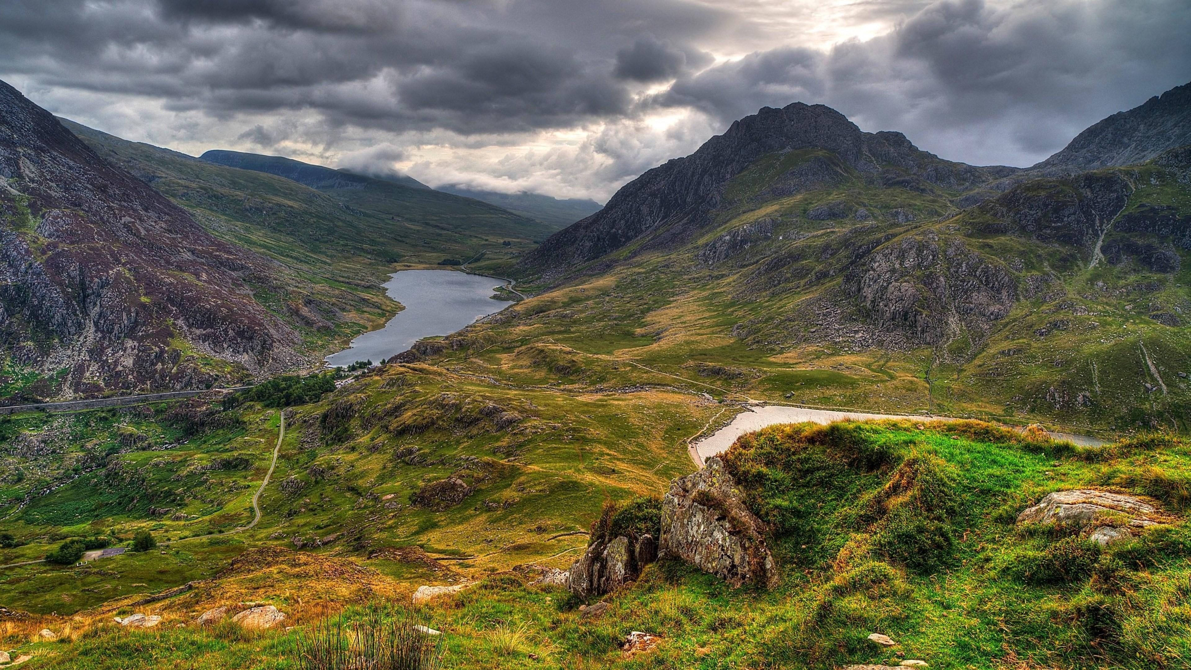 Snowdonia National Park, Iconic mountain, Mystical atmosphere, Nature's wonder, 3840x2160 4K Desktop