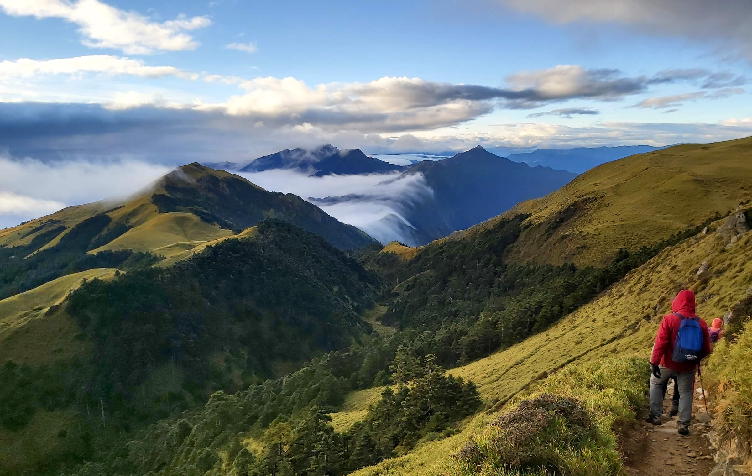 Qilai South Peak and Mt. Nanhua, Backpacking Wallpaper, 2400x1520 HD Desktop