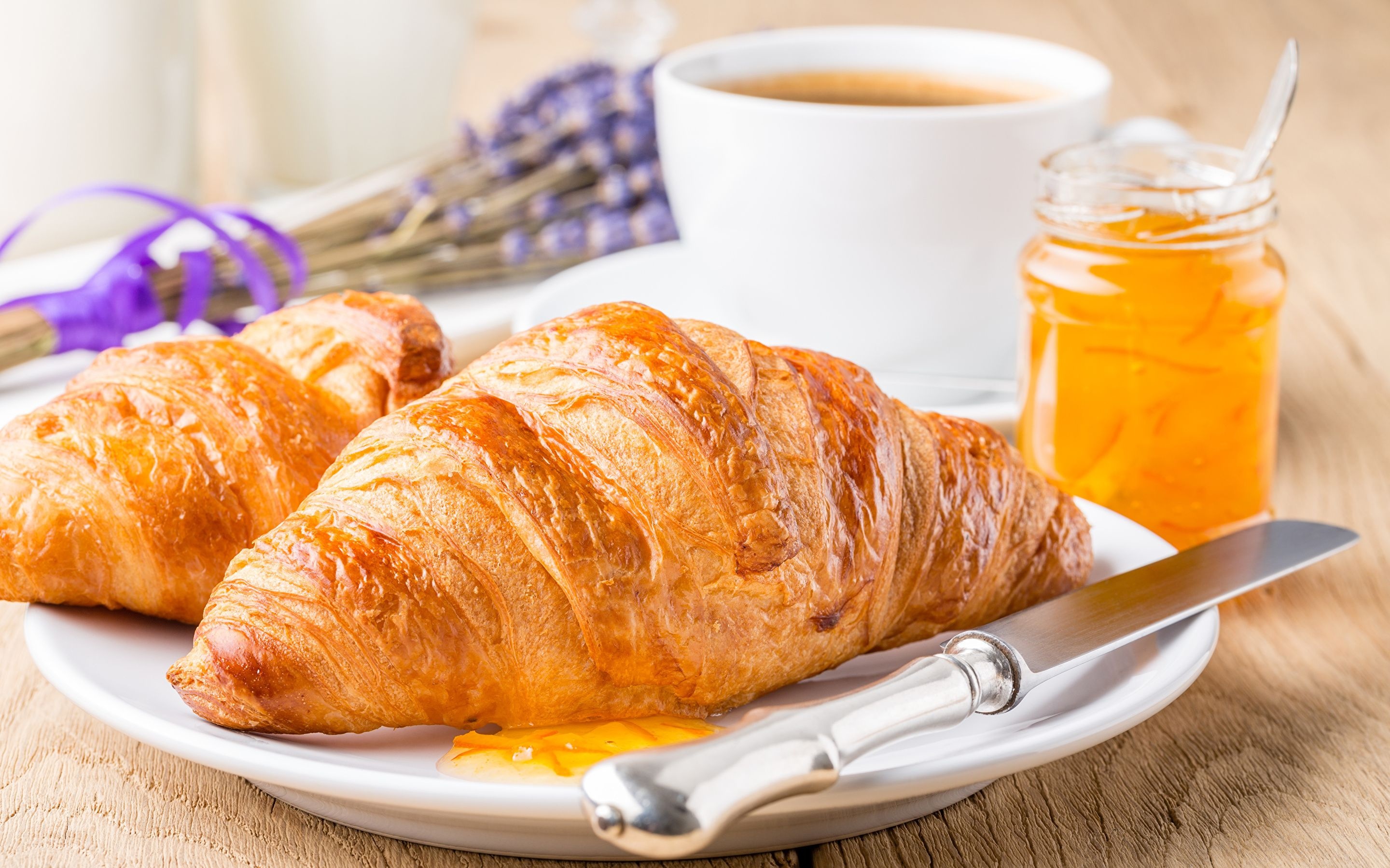 Croissant wallpapers, Top free backgrounds, High quality, Tasty treats, 2880x1800 HD Desktop