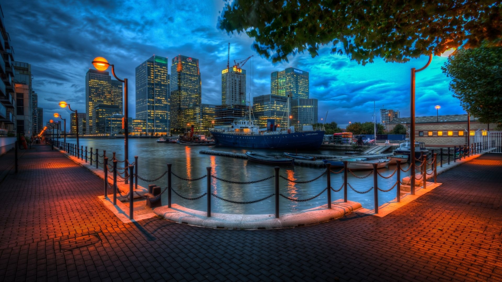 Canary Wharf skyline, 25 Canada Square, London Docklands waterfront, Full HD Desktop wallpaper