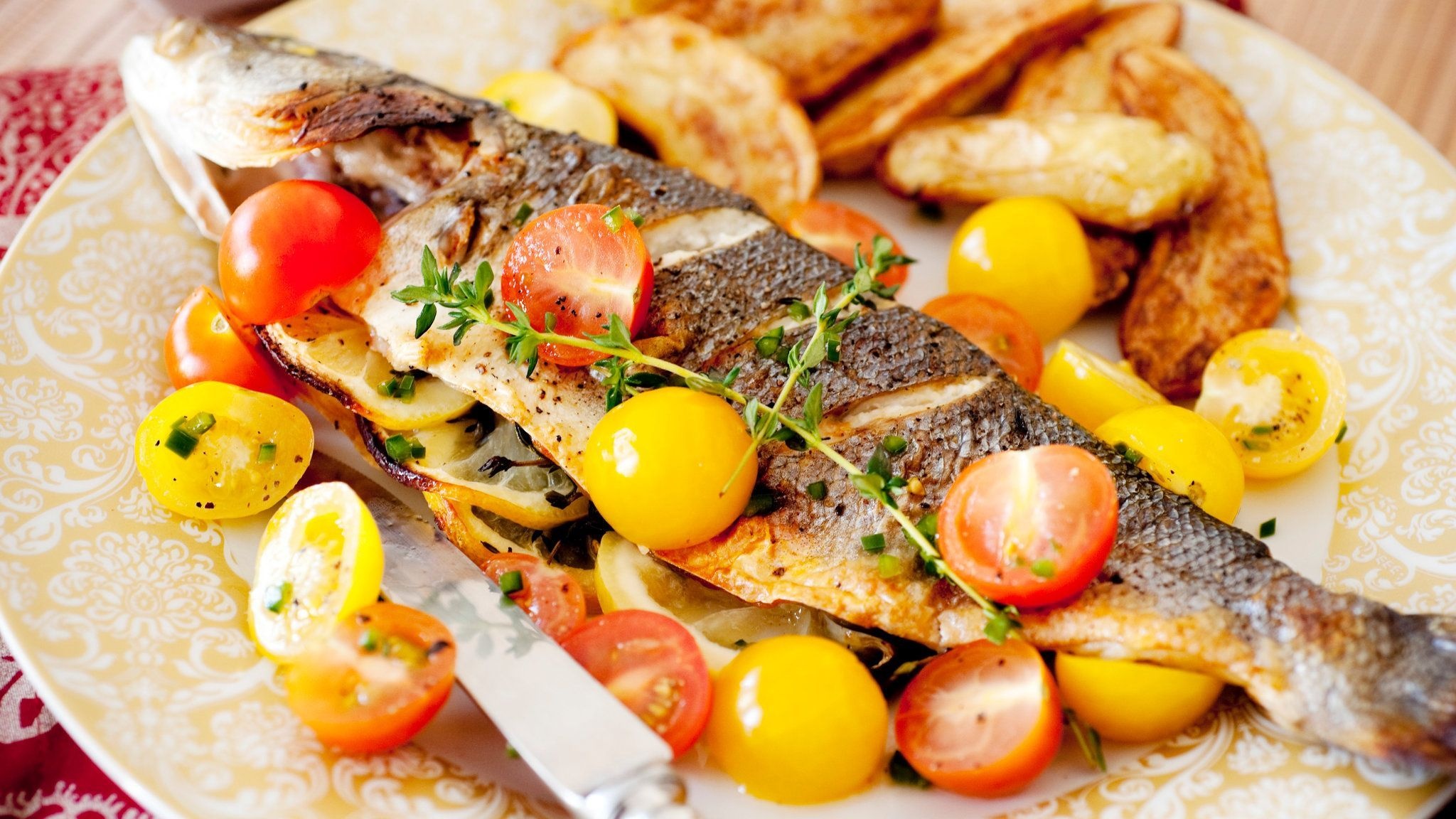 Baked fish, Oregano Wallpaper, 2050x1160 HD Desktop