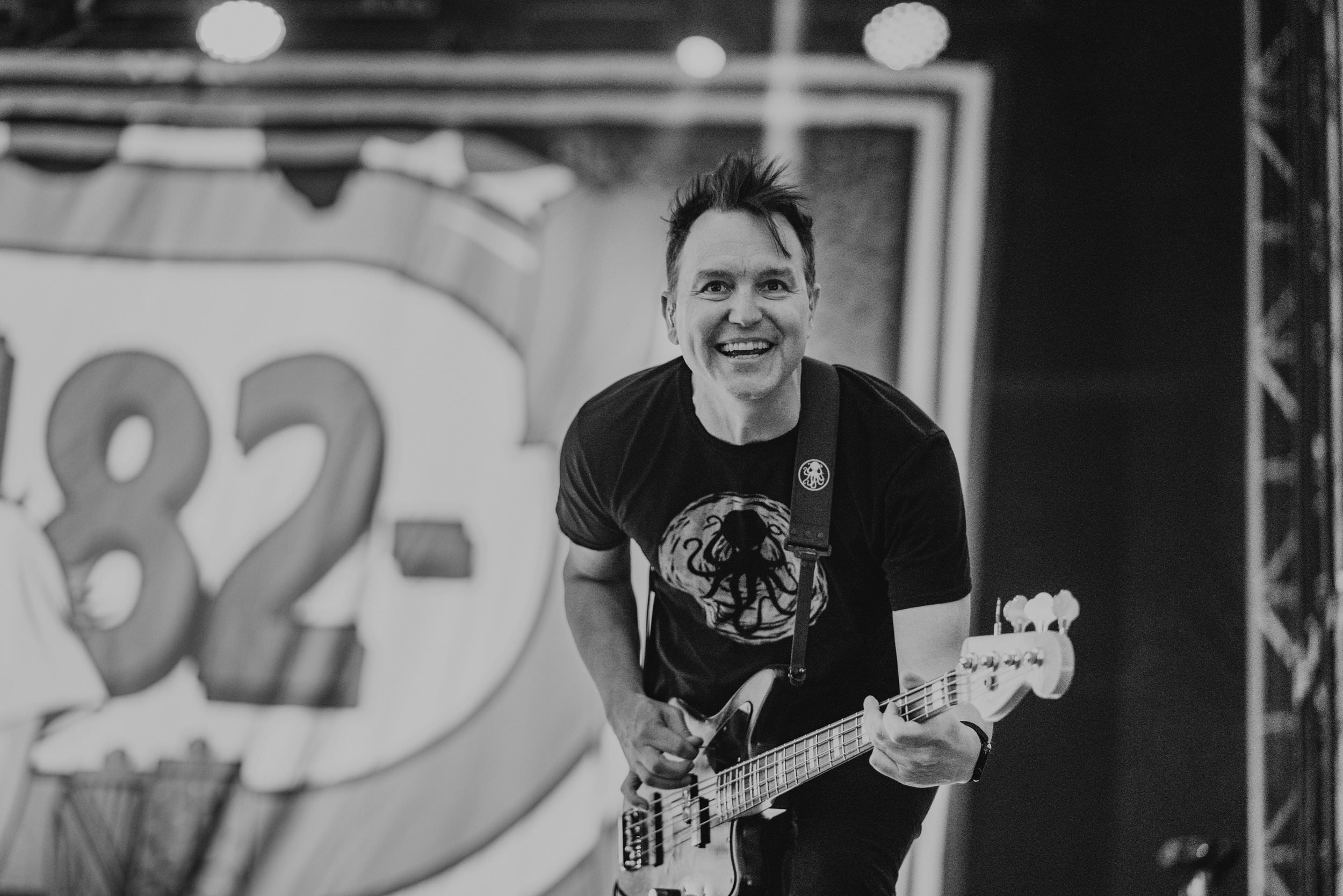 Mark Hoppus music, Bands portfolio, Nolen Ryan photography, Blink-182, 2500x1670 HD Desktop