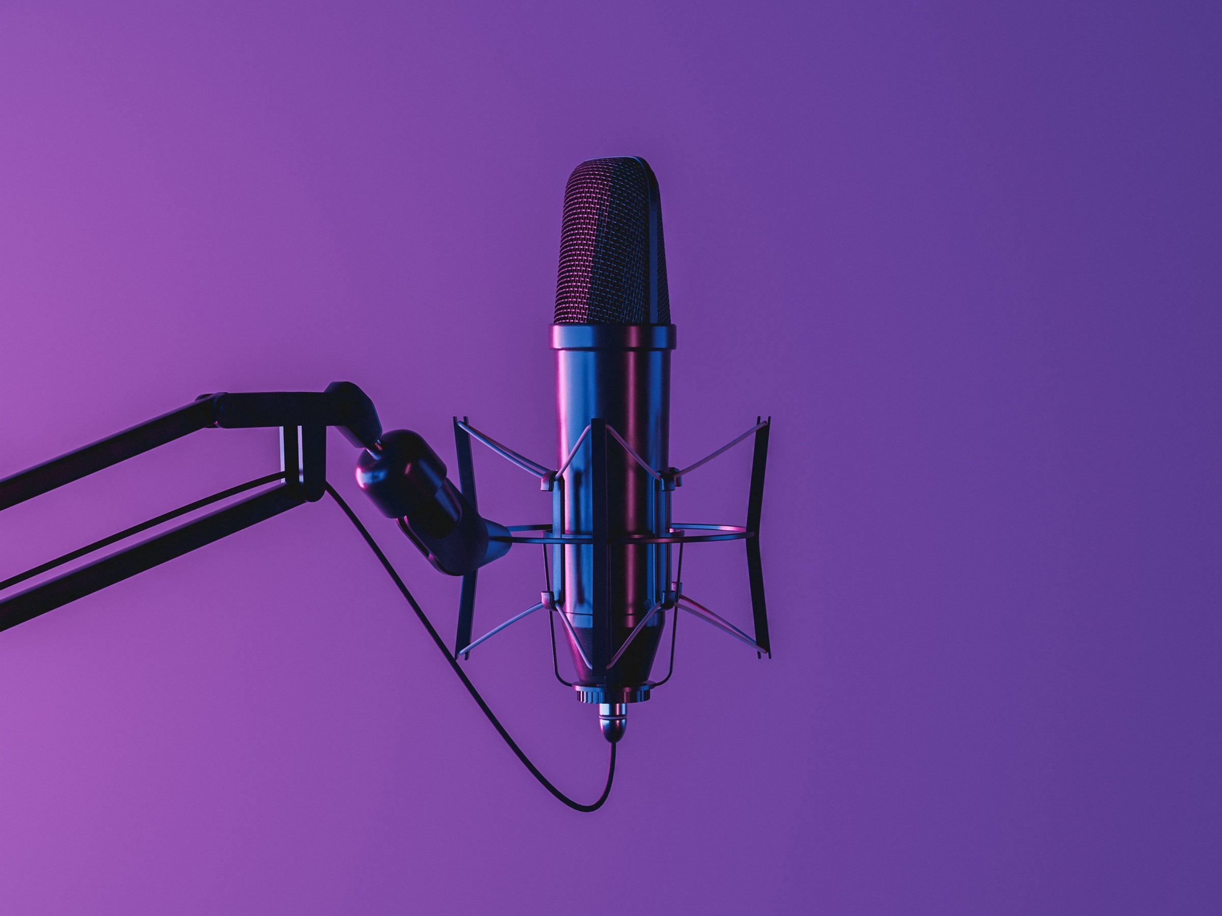 Podcast and livestream gear, Professional setup, Essential accessories, Wired connection, 2400x1800 HD Desktop