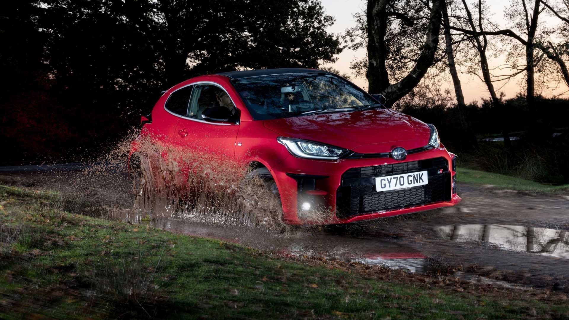 Toyota Yaris, Affordable cars, Autotrader UK, Cheap cars for sale, 1920x1080 Full HD Desktop
