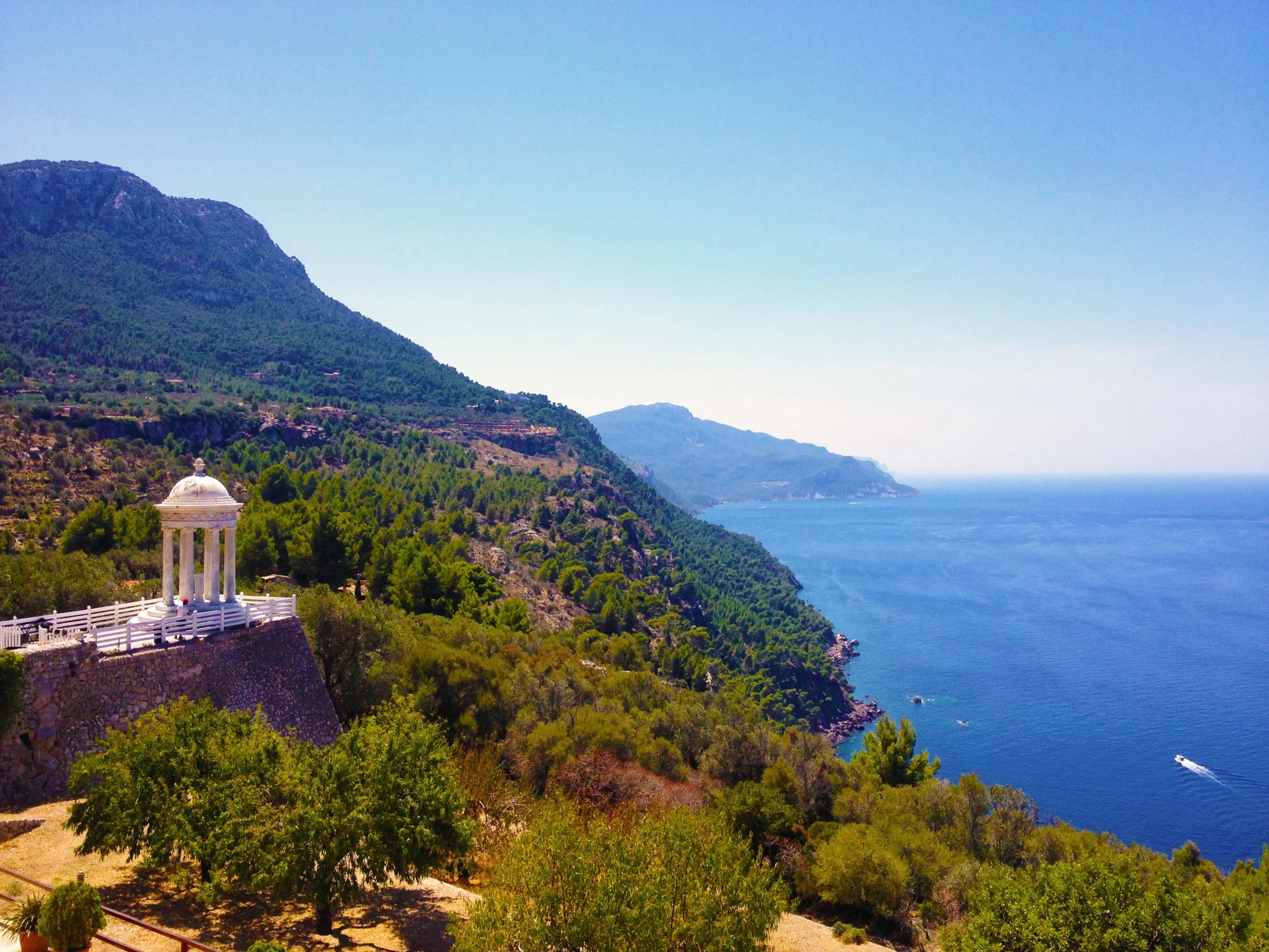 Allfinanz, Mallorca, 2560x1920 HD Desktop