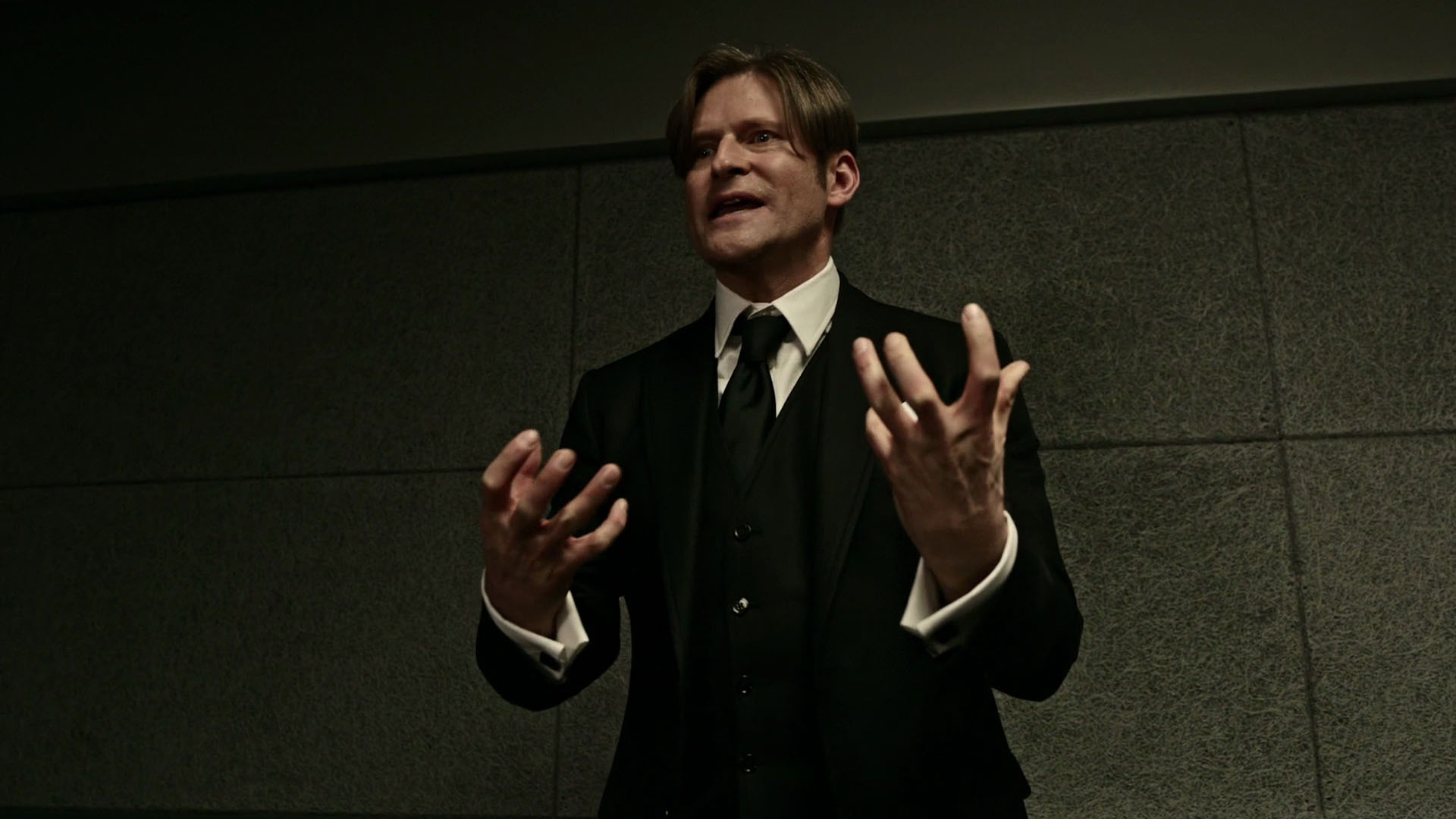 Crispin Hellion Glover, Halloween favorite, Iconic portrayal, Cult figure, 1920x1080 Full HD Desktop