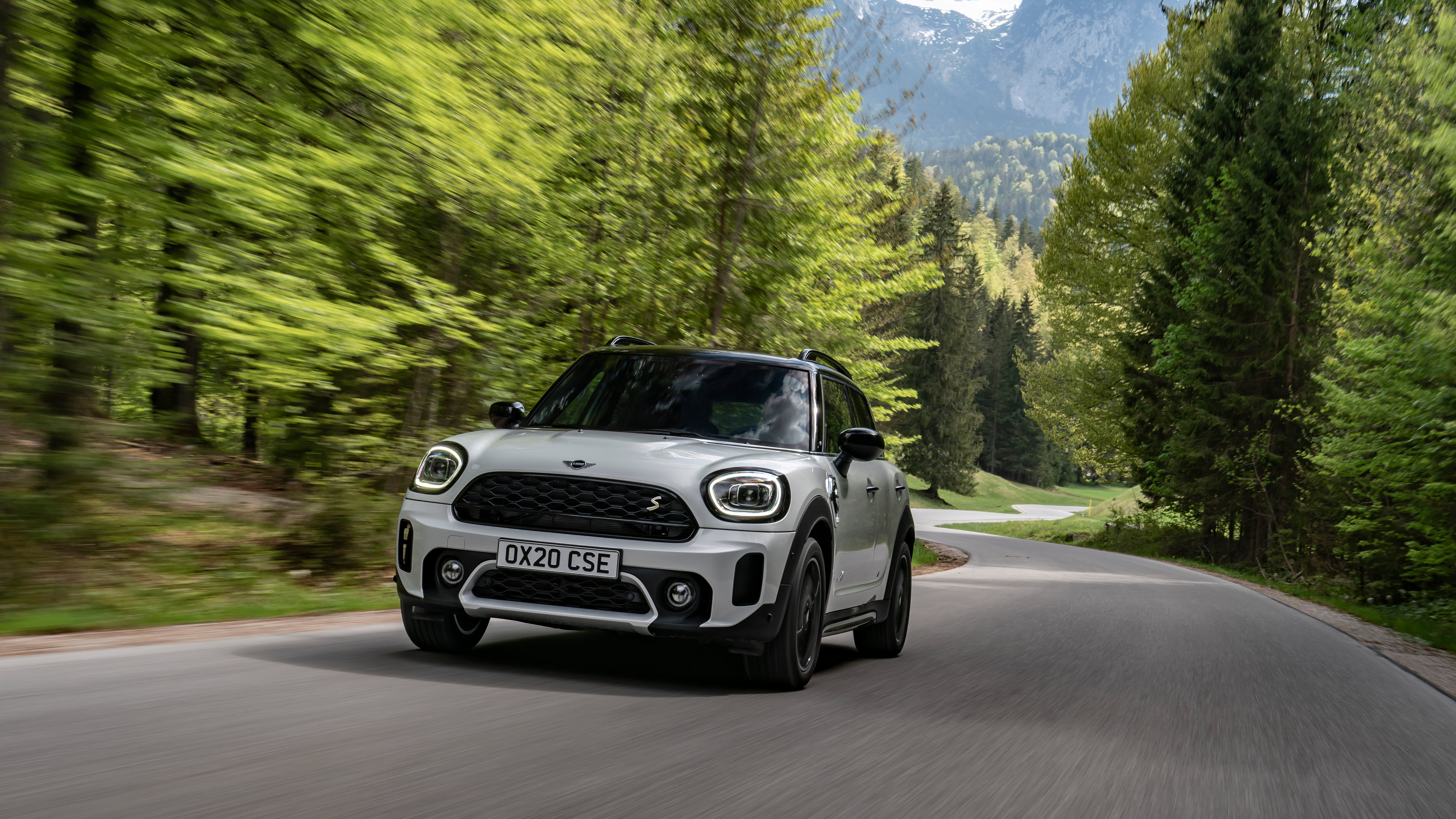 MINI Countryman, Maximum comfort, Advanced connectivity, Efficient performance, 3840x2160 4K Desktop