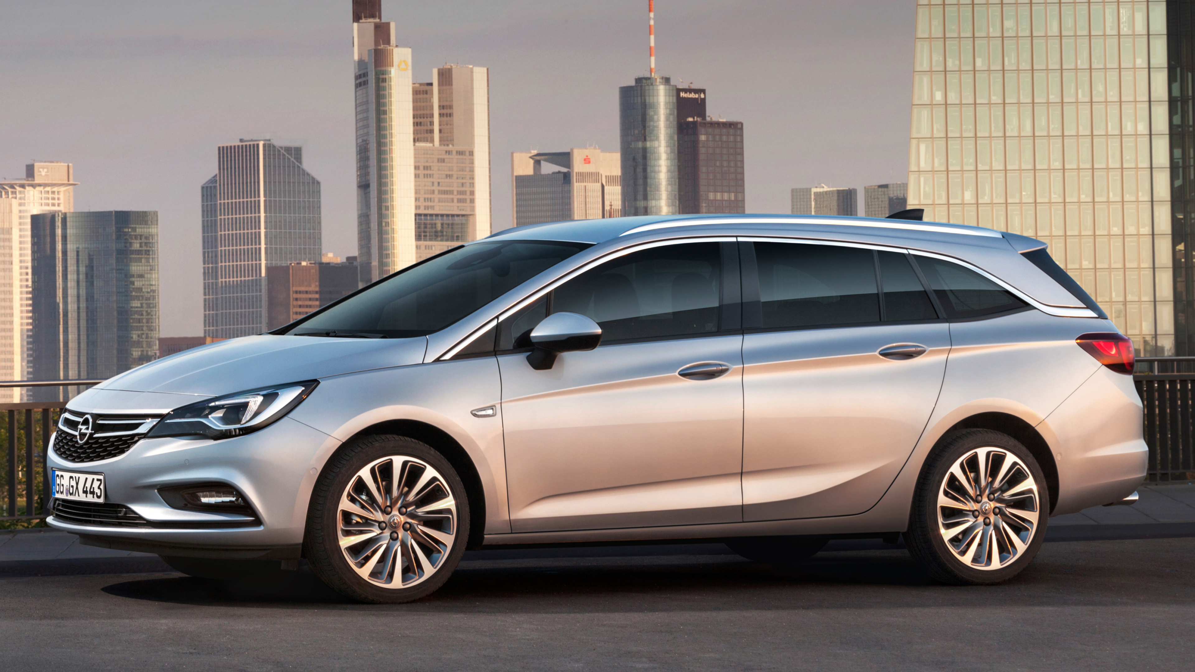 Opel Astra Sports Tourer, Sleek design, Powerful performance, 3840x2160 4K Desktop