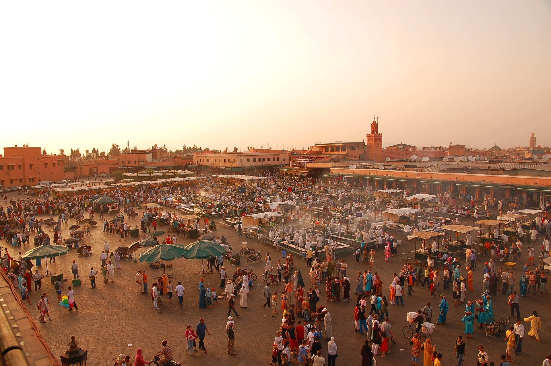 Marrakesh experience, Ghita Abens' perspective, Cultural immersion, Morocco travel, 1920x1280 HD Desktop